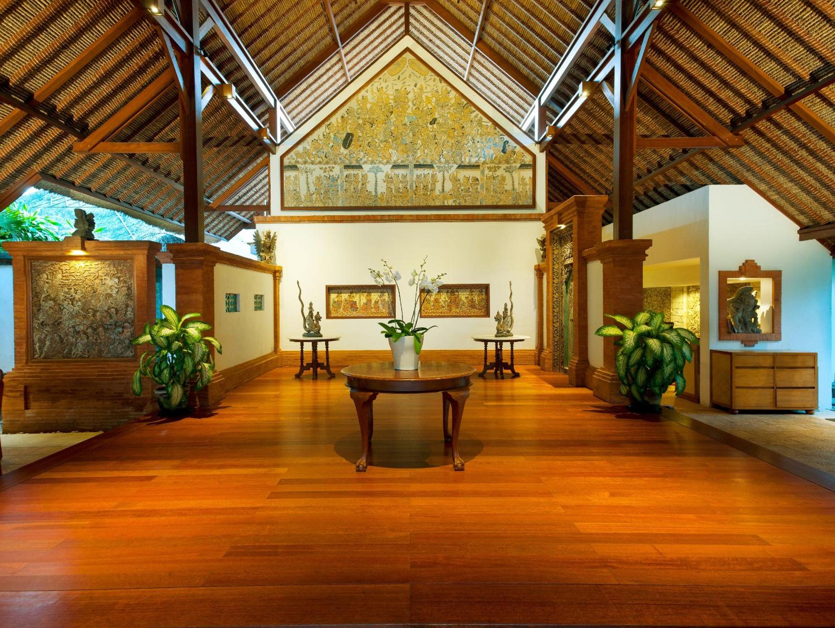 Tandjung Sari Hotel