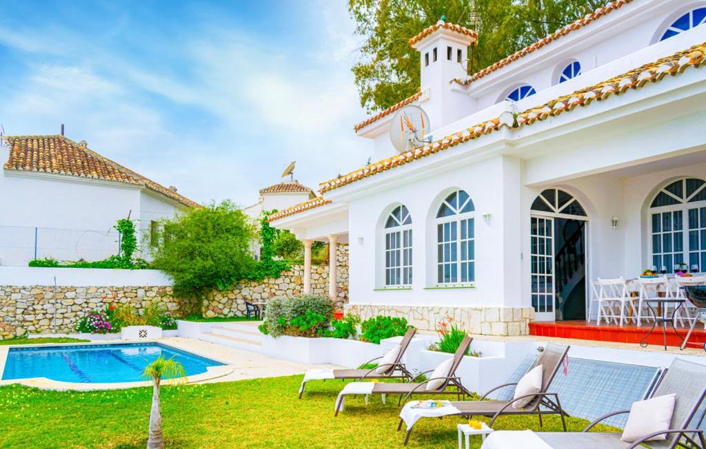 Villa Ana Maria view 2