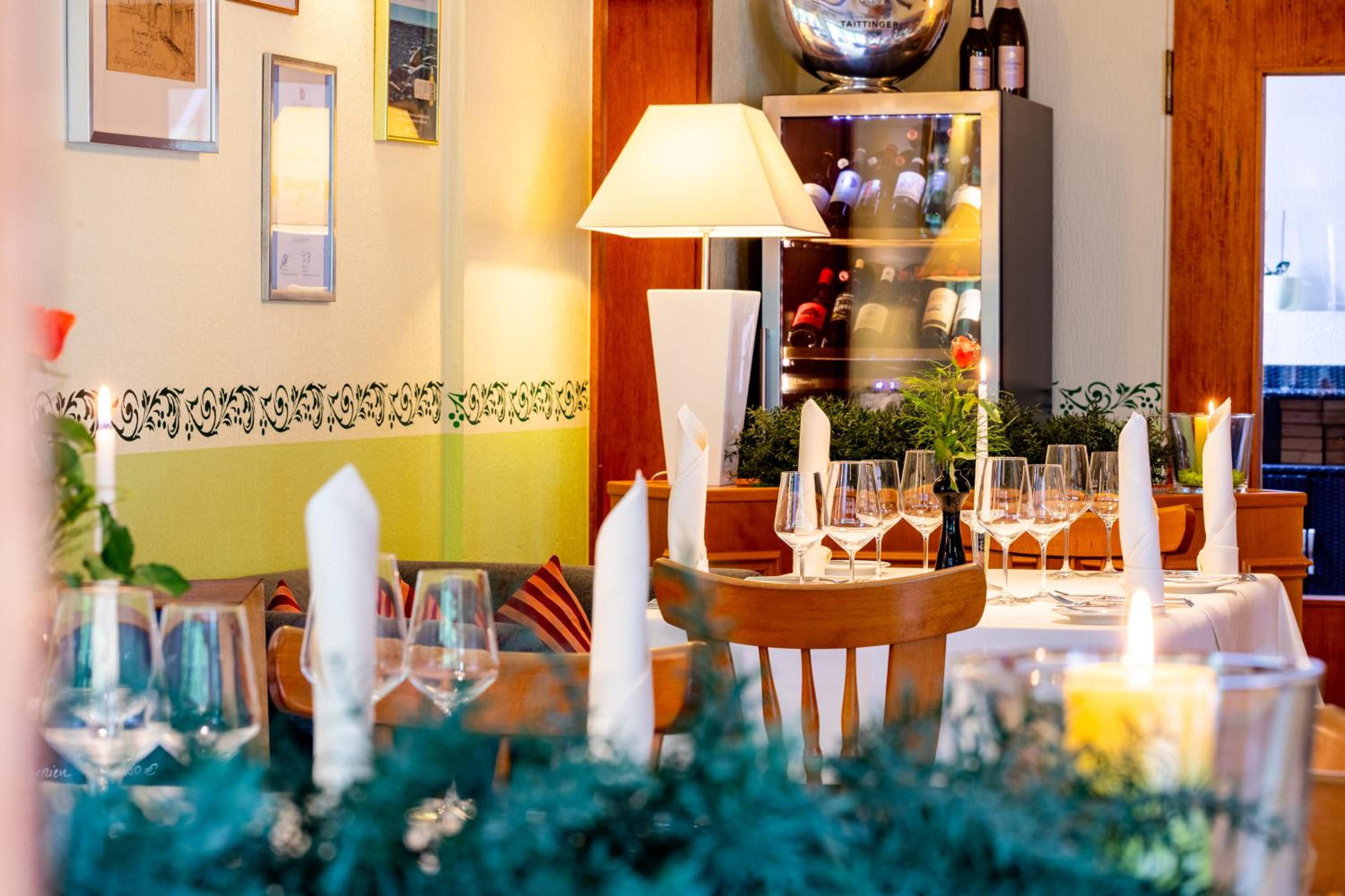 Hotel & Restaurant Lengefelder Warte