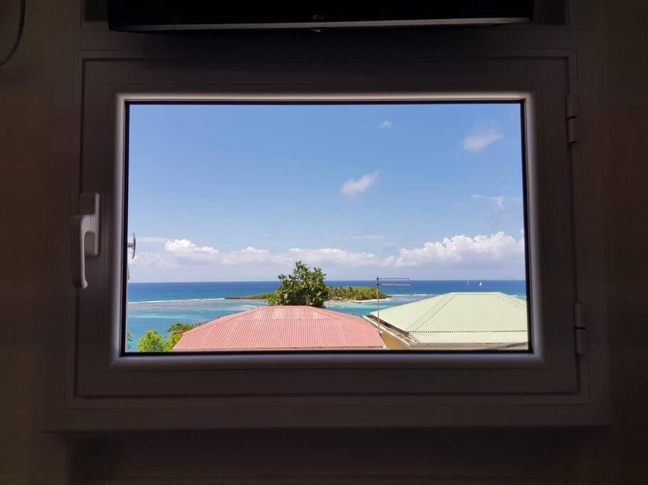 "L îlet bleu" T3 au cœur du Gosier avec vue mer view 5