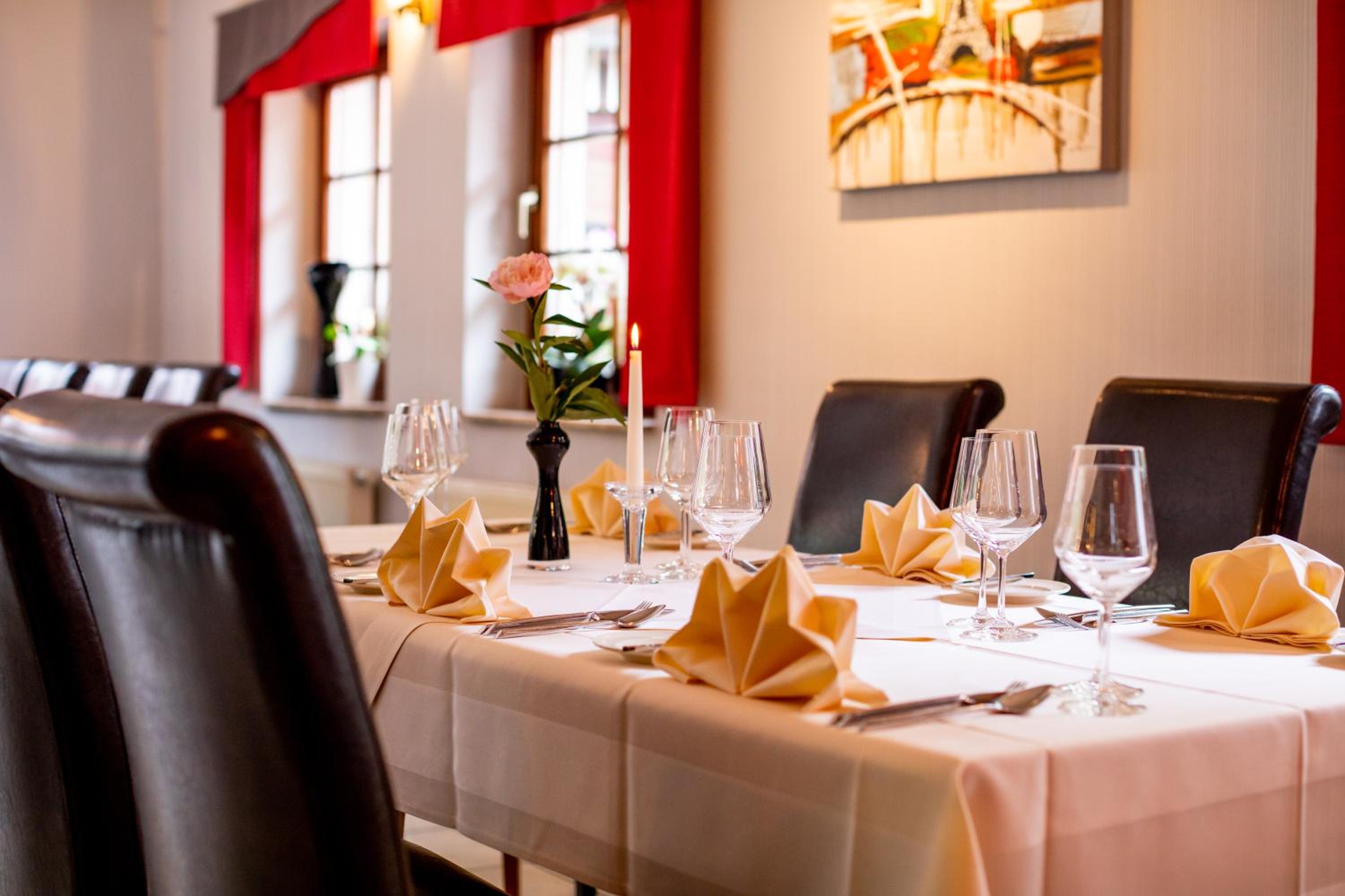 Hotel & Restaurant Lengefelder Warte