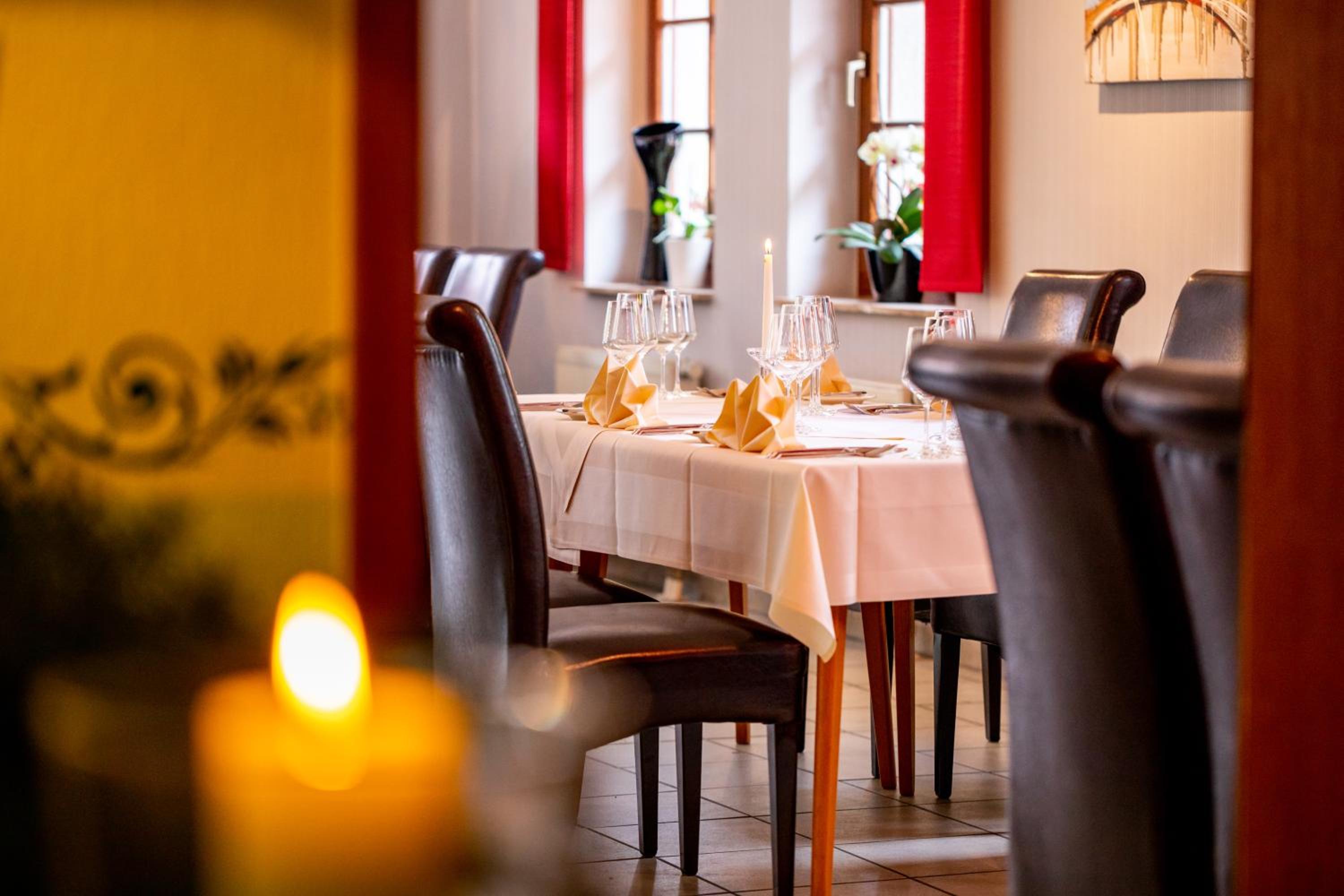 Hotel & Restaurant Lengefelder Warte