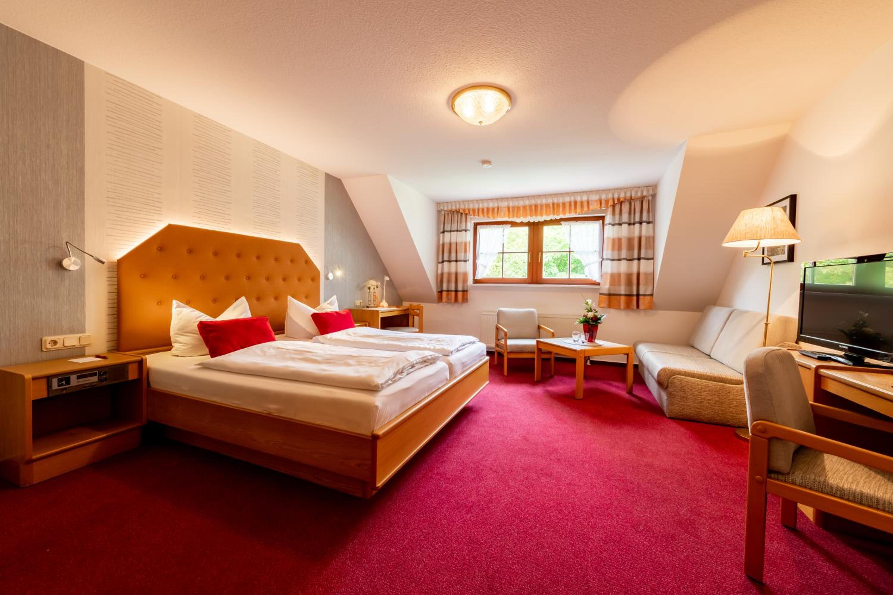 Hotel & Restaurant Lengefelder Warte