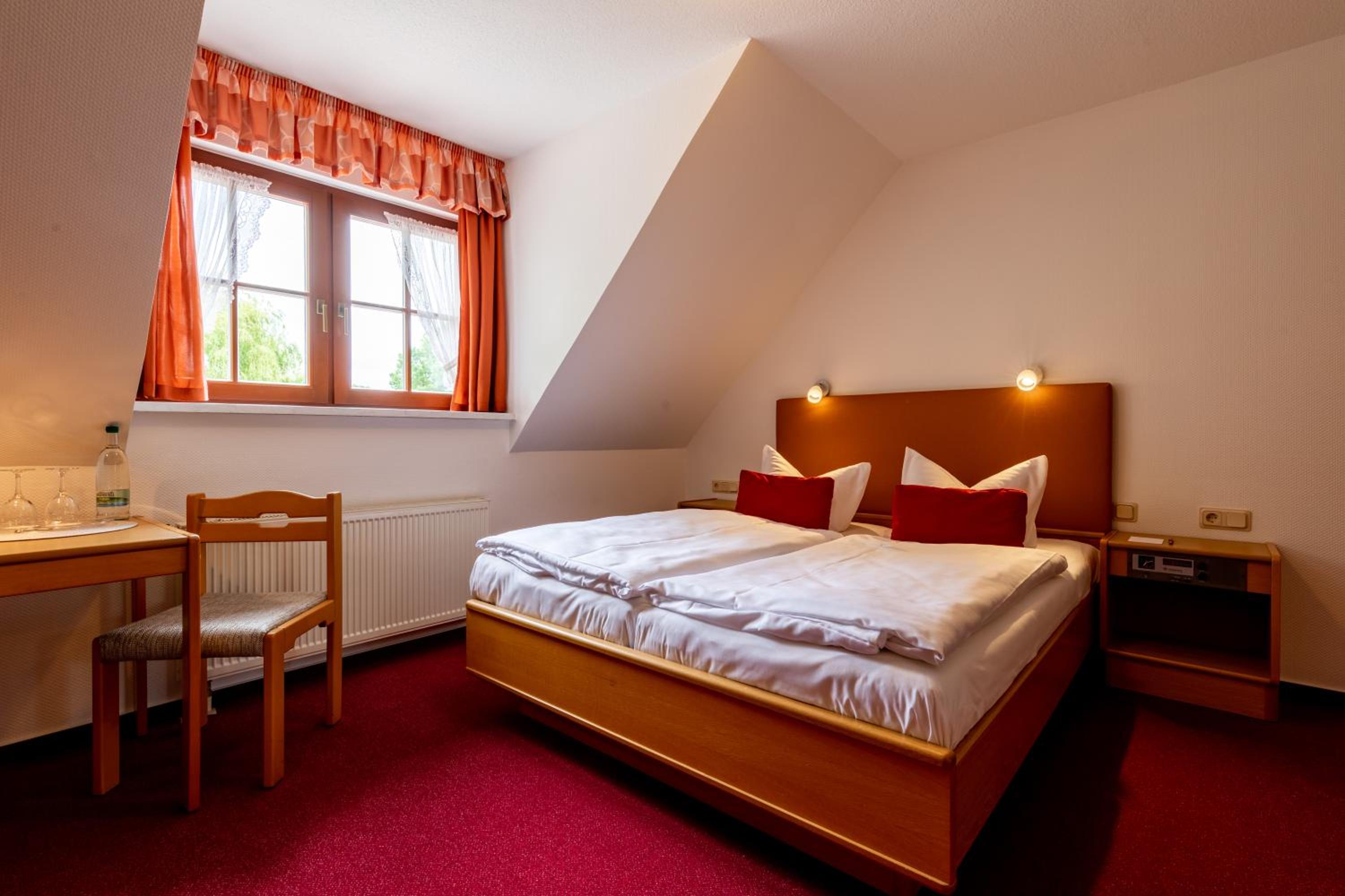 Hotel & Restaurant Lengefelder Warte