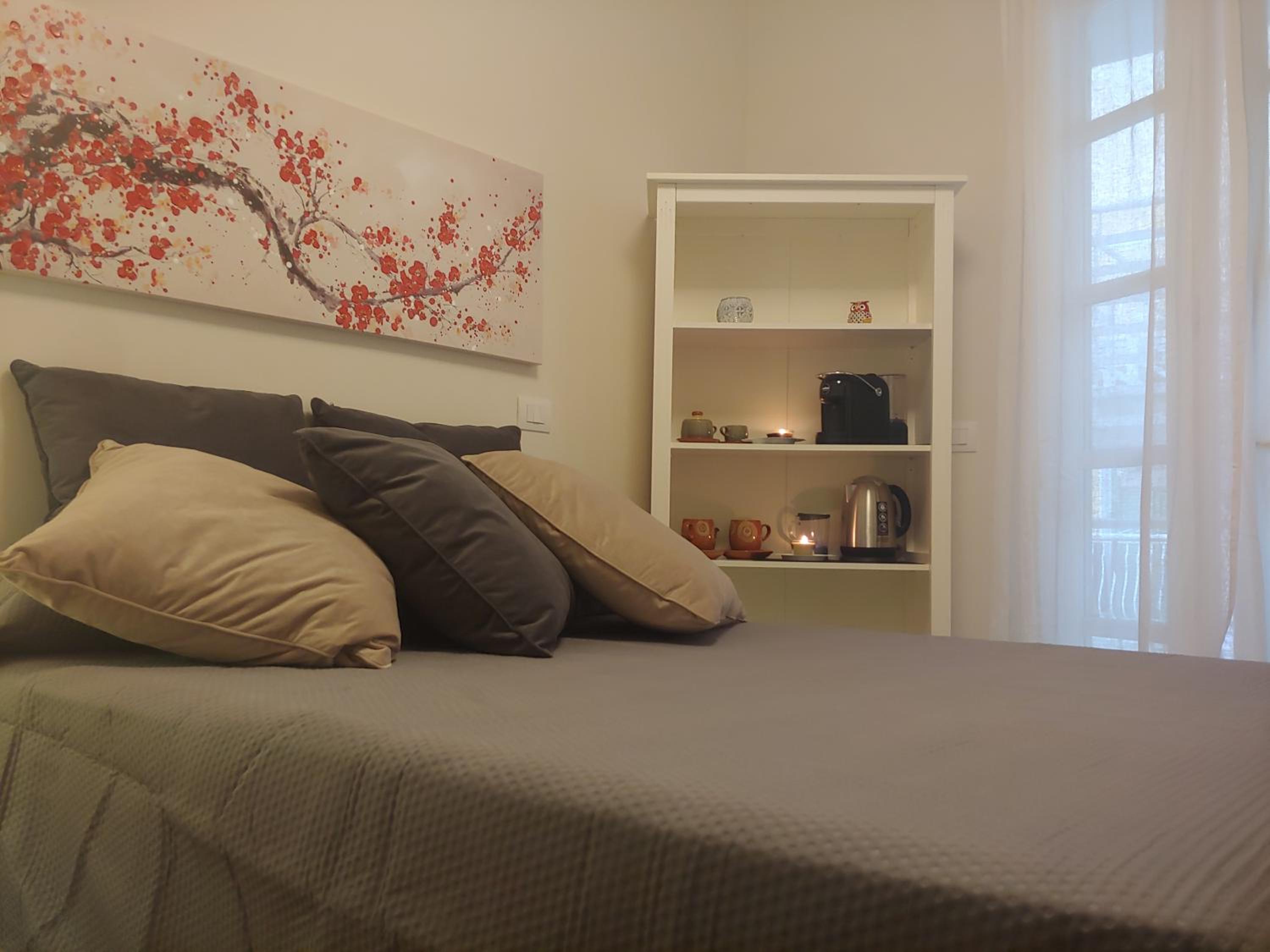 TINY ROOM en Sassari — hotel room