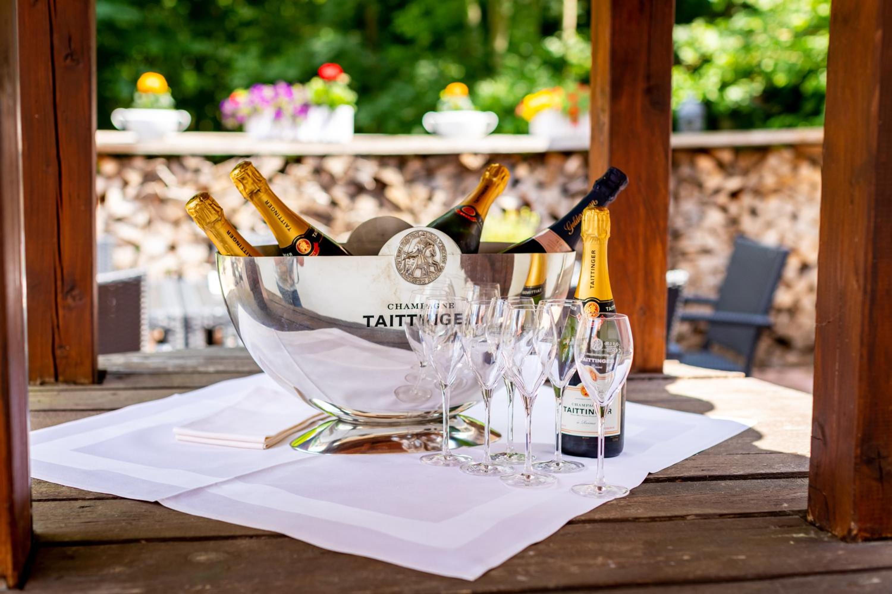 Hotel & Restaurant Lengefelder Warte