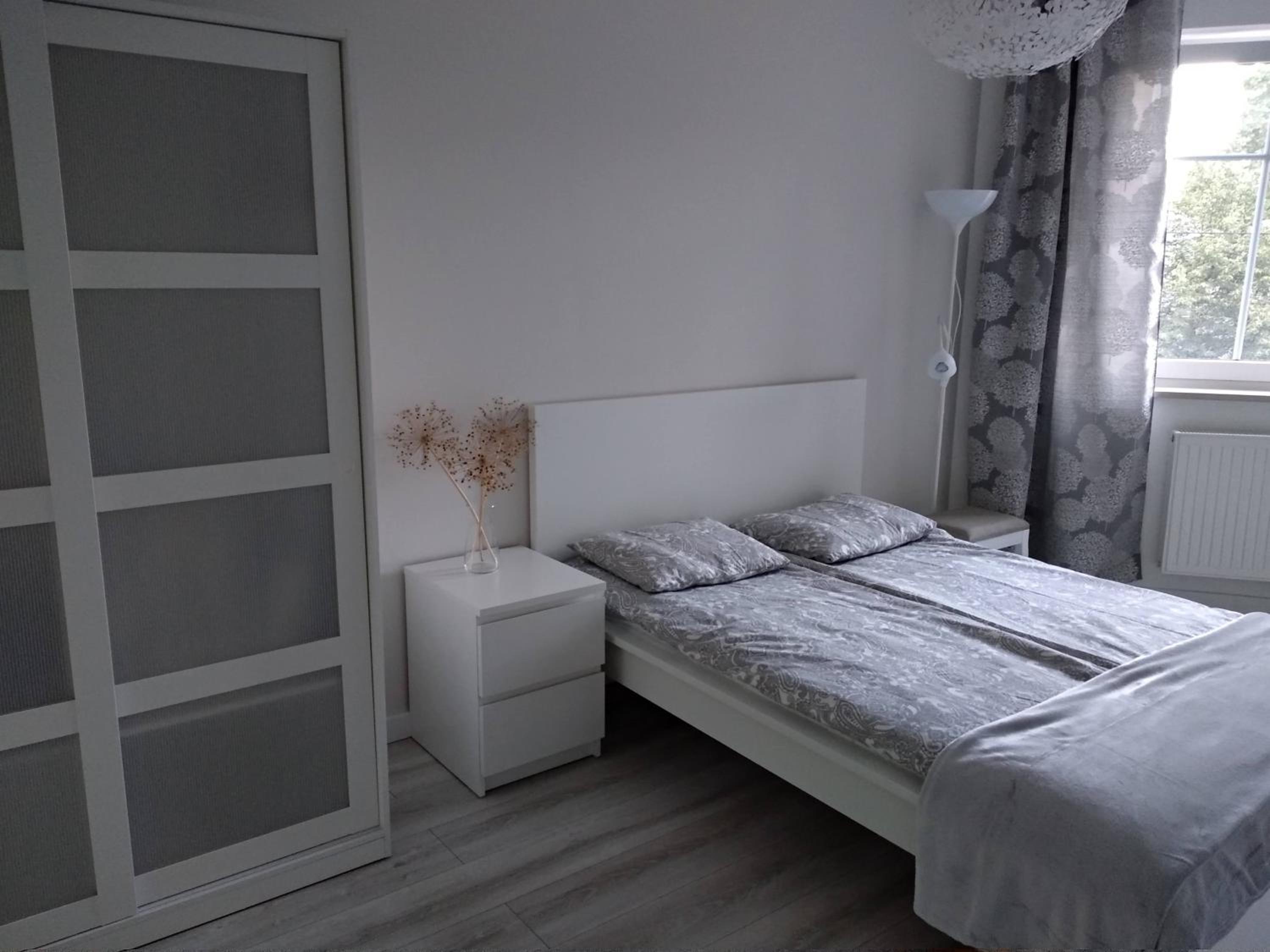 RiC Apart - Apartament Mostowa, centrum Poznań - parking - klimatyzacja view 2