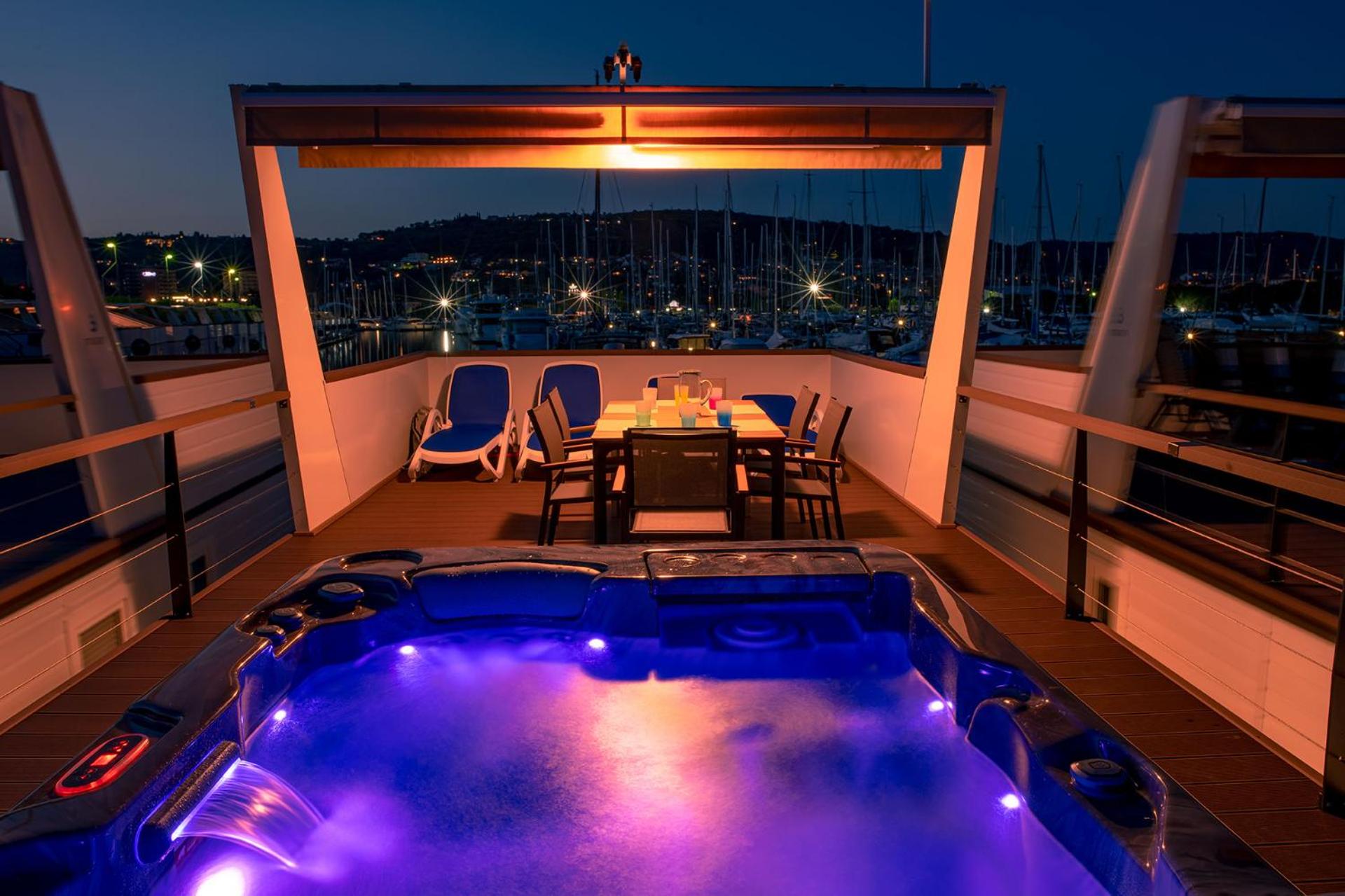 Ocean Beauty Beachfront Boat House in Portorož with Sea View and Jacuzzi