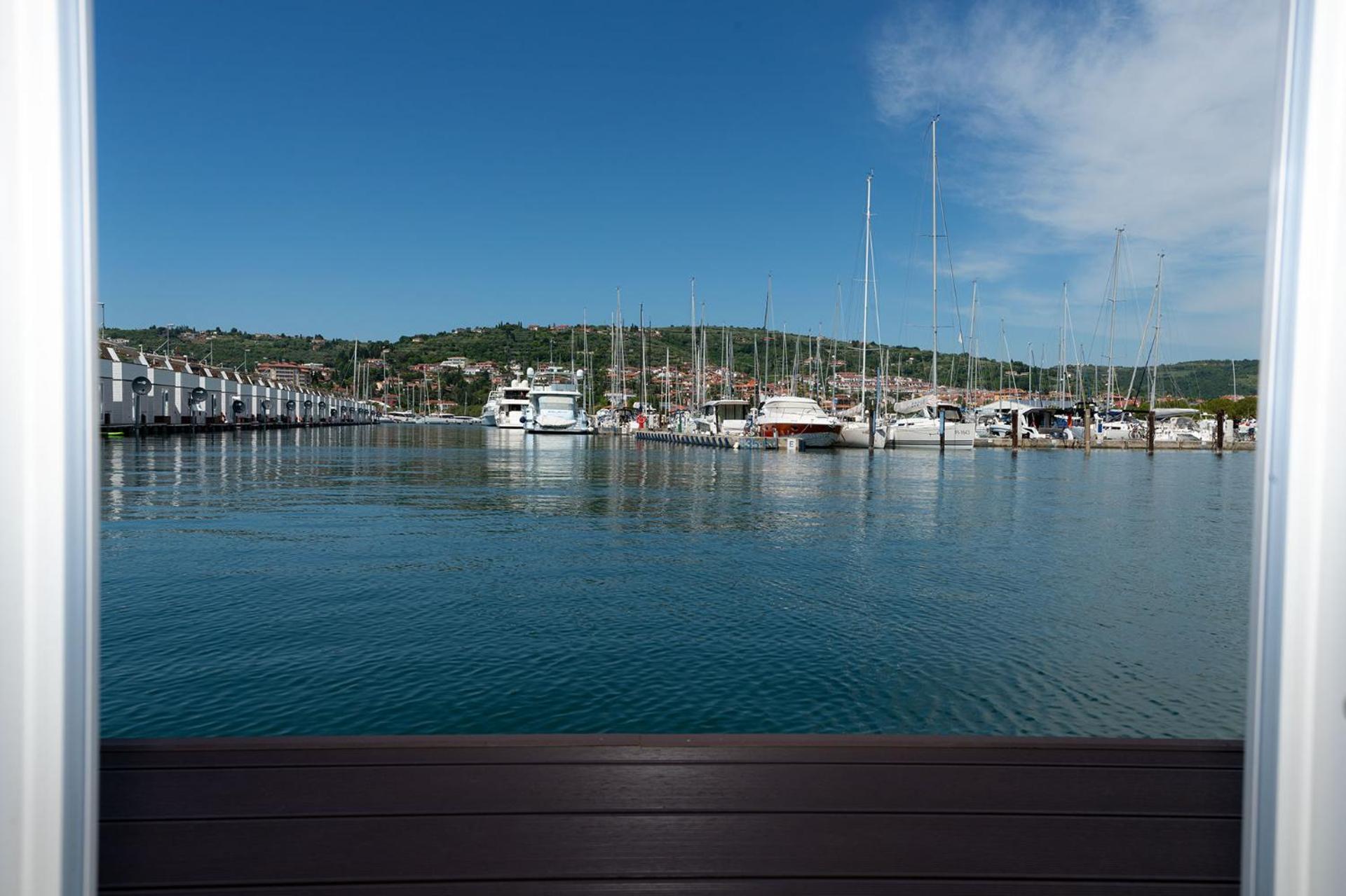 Ocean Beauty Beachfront Boat House in Portorož with Sea View and Jacuzzi