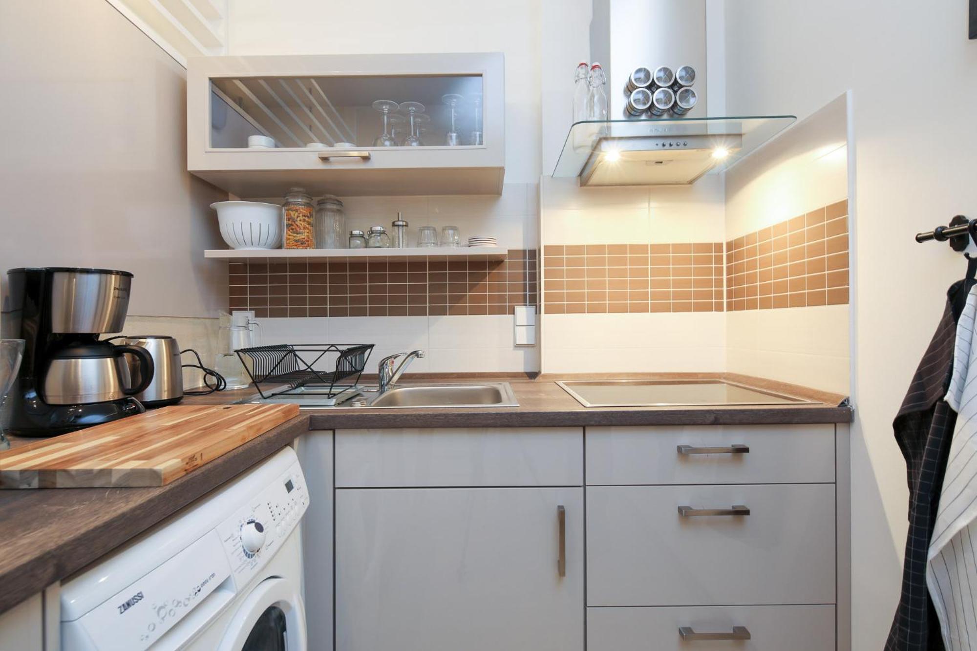 4 Personen Altbau nahe Kurfürstendamm - Macbeth photo 2