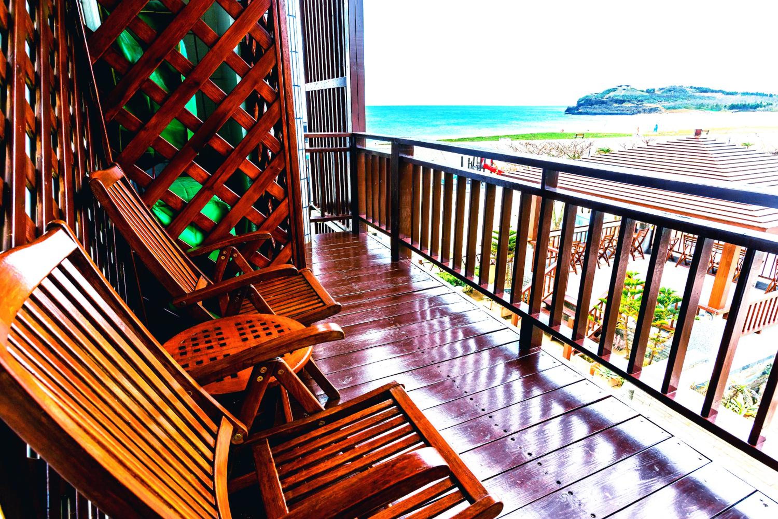 Beachcastle & Sea View Villa