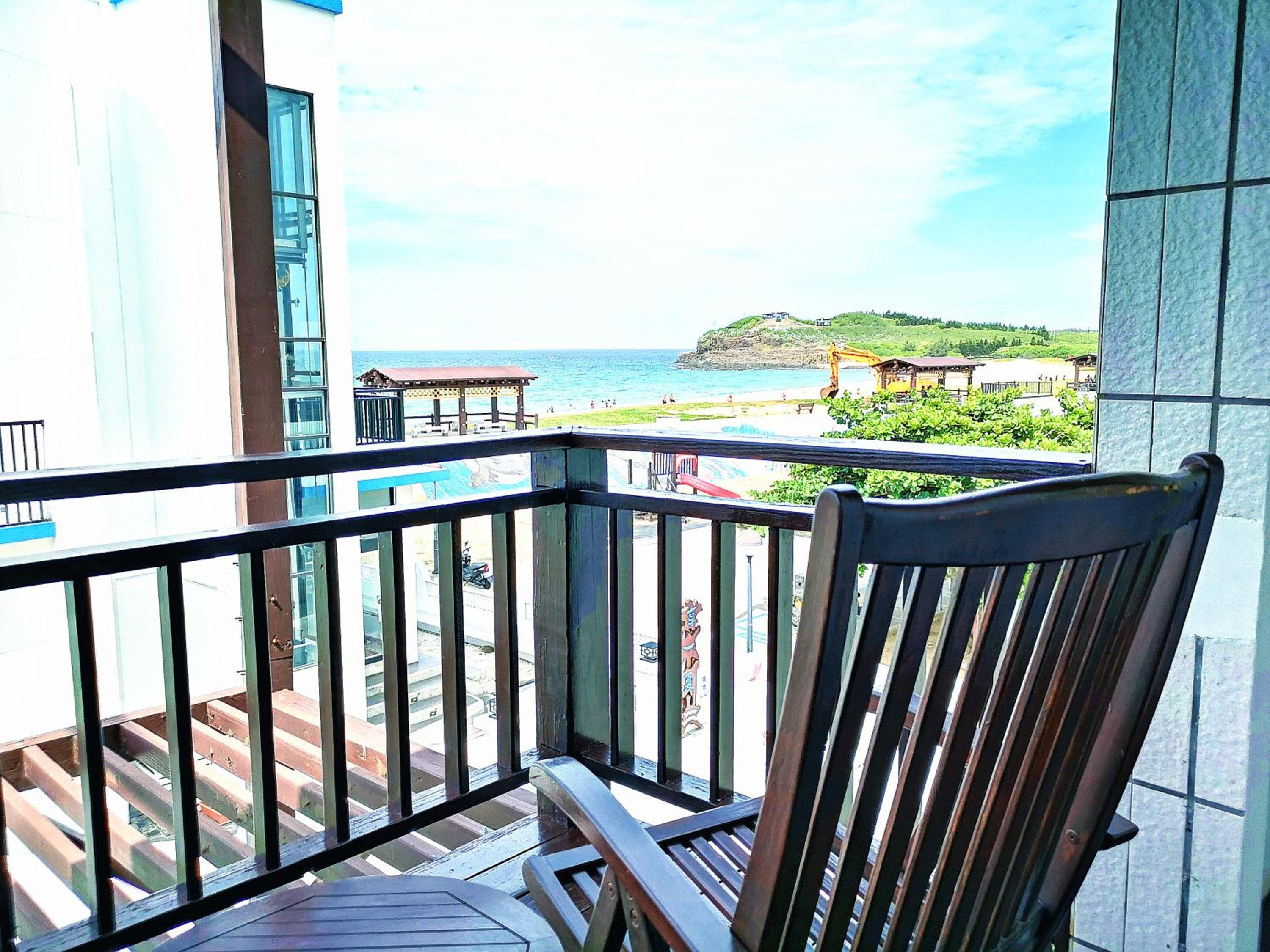 Beachcastle & Sea View Villa