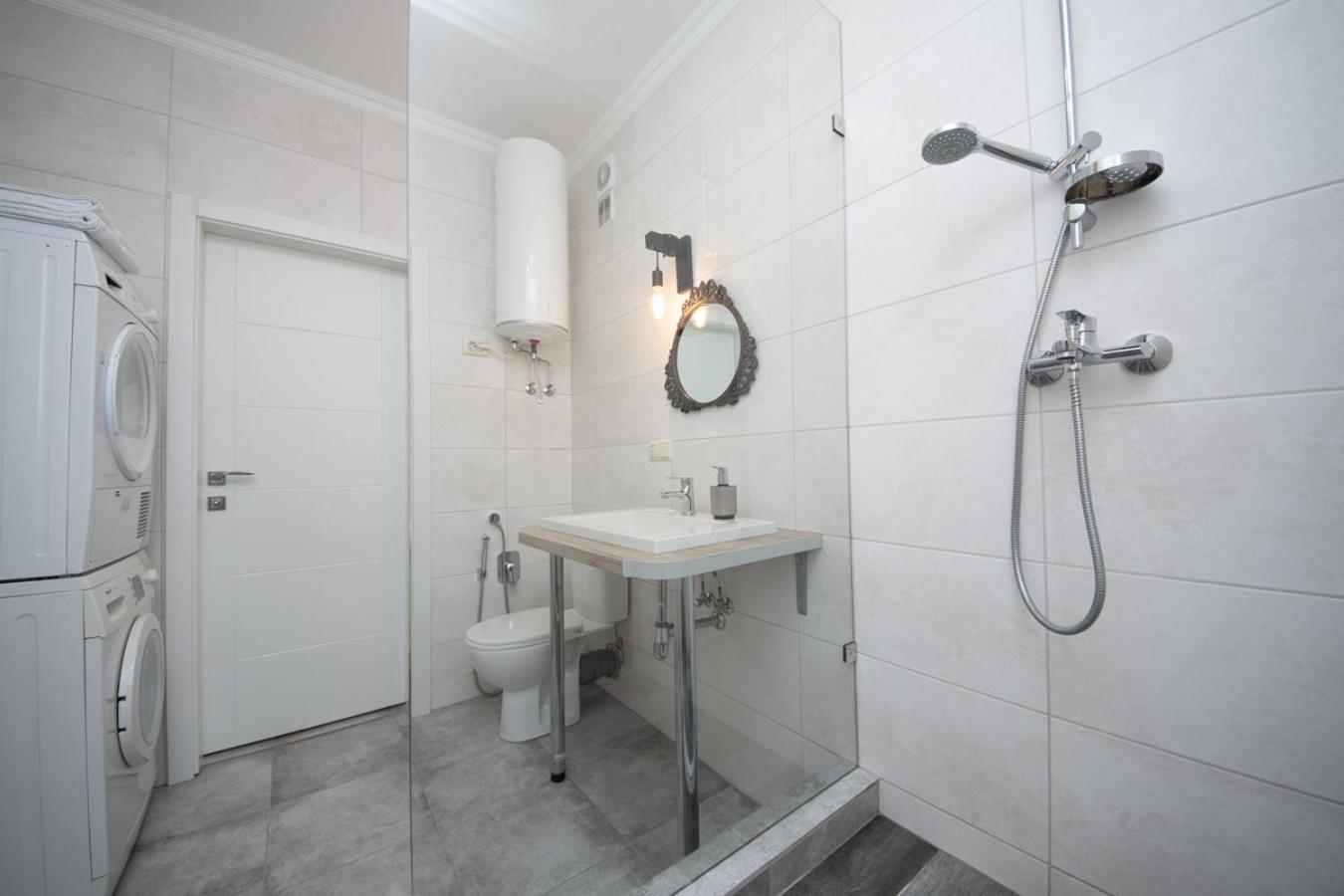 Slavutich apartment #4 view 4