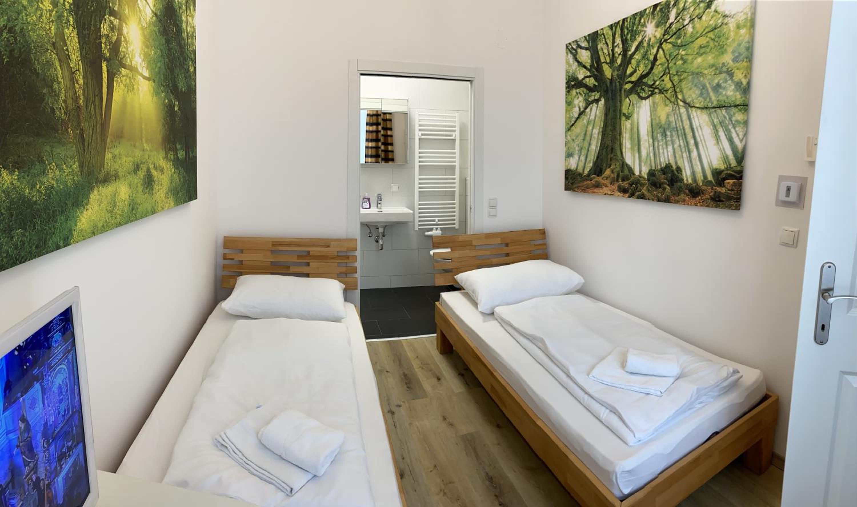AJO Vienna Central Room - Contactless Check-in