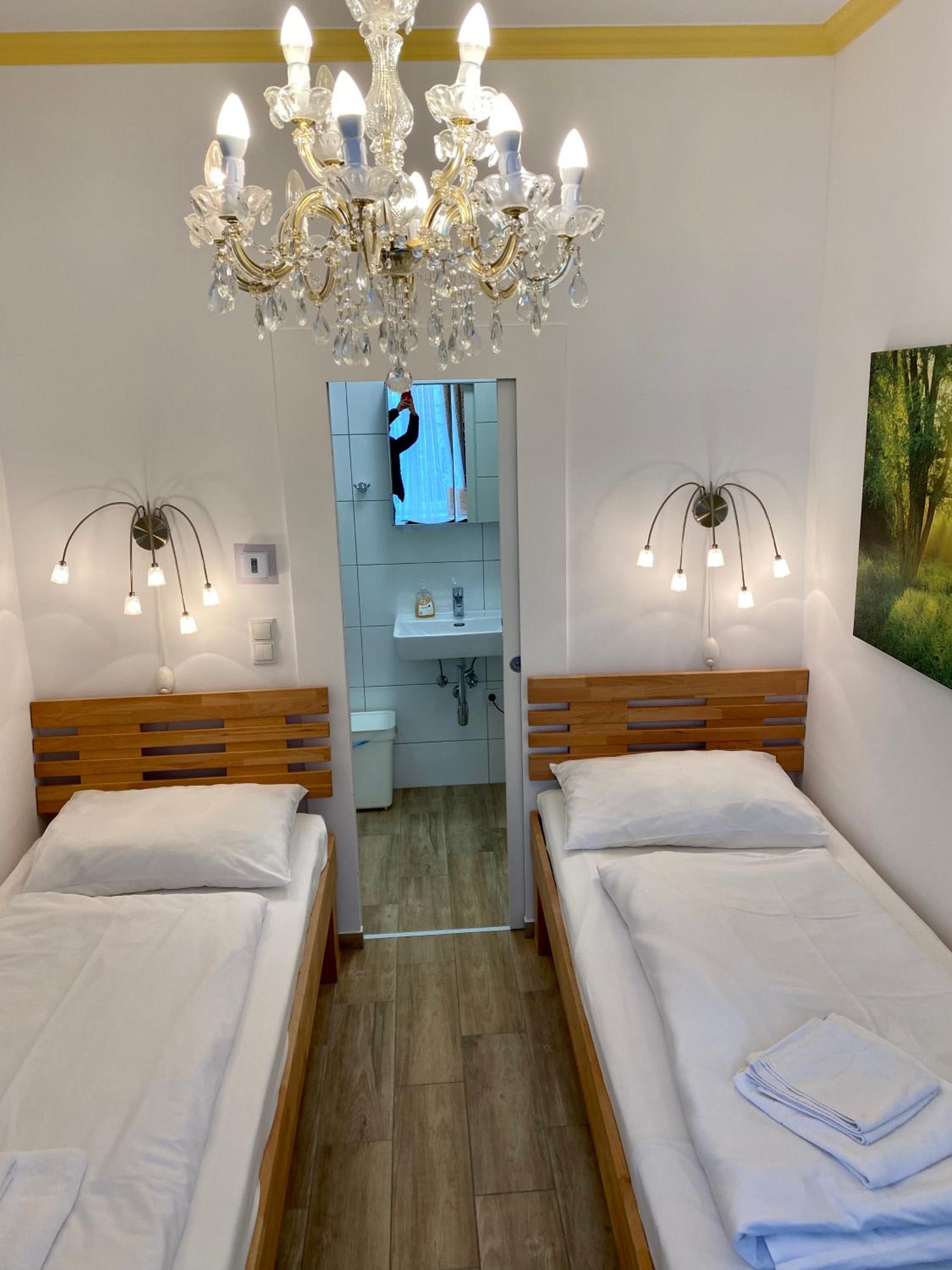 AJO Vienna Central Room - Contactless Check-in