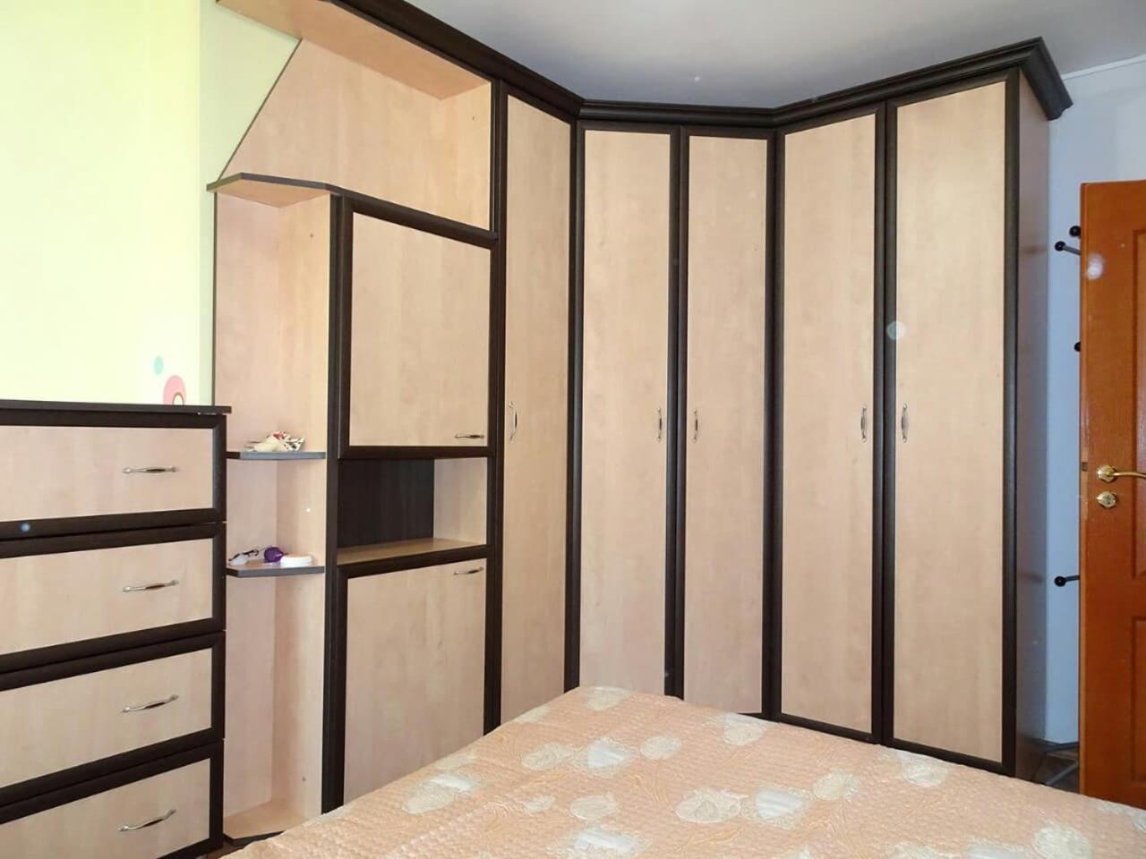 HostEx Vintage Apartment