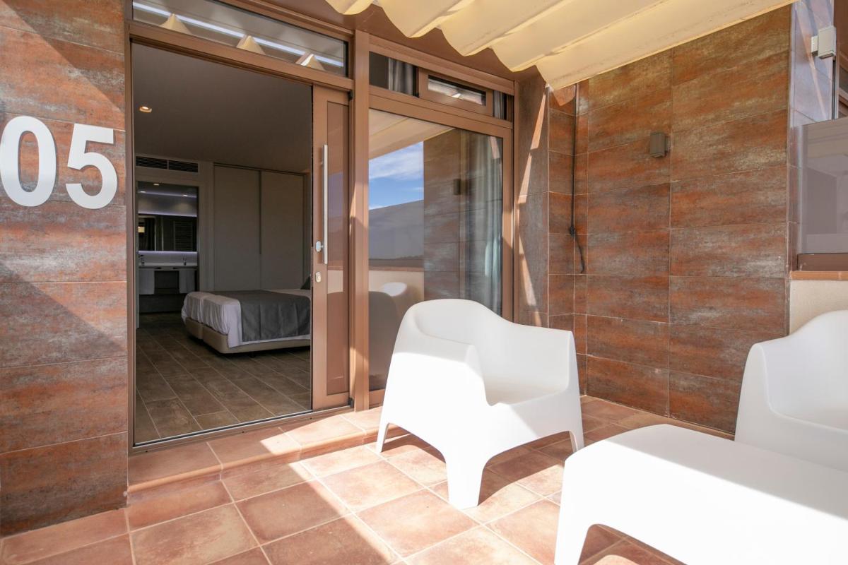 outdoor BBQ area