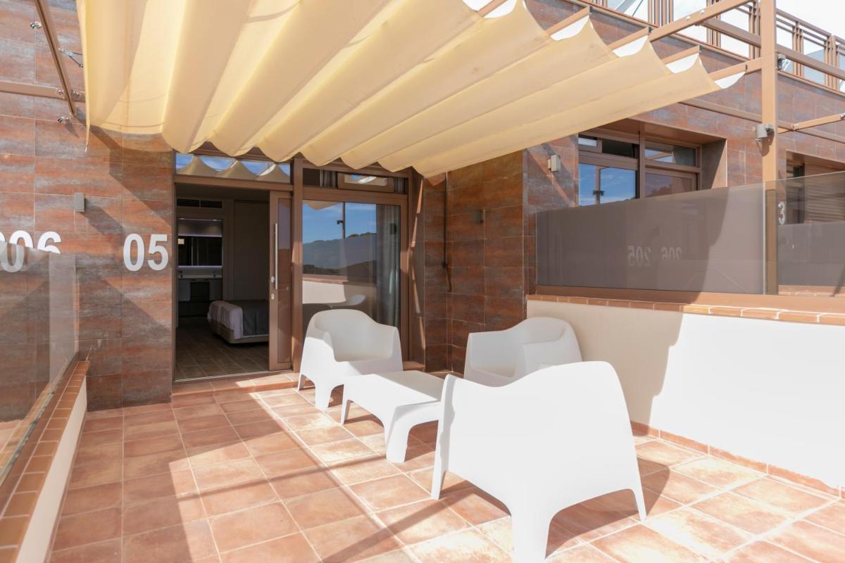 outdoor BBQ area