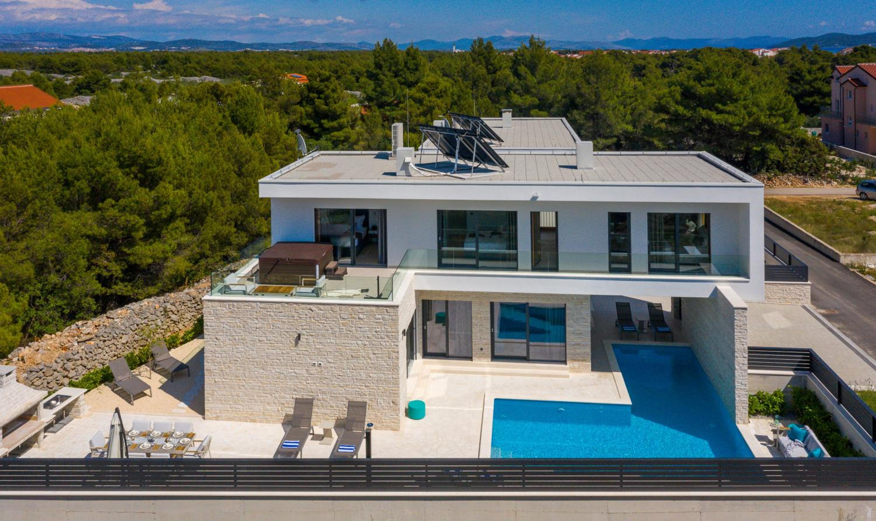 VILLA VM view 4
