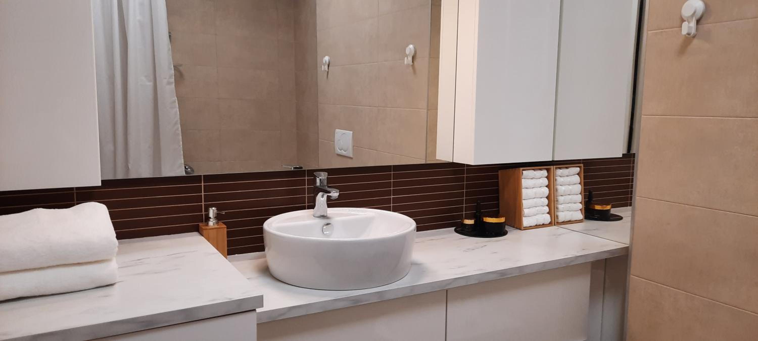 Lux -Luxury Sea and Mountains View Apartment-NEW