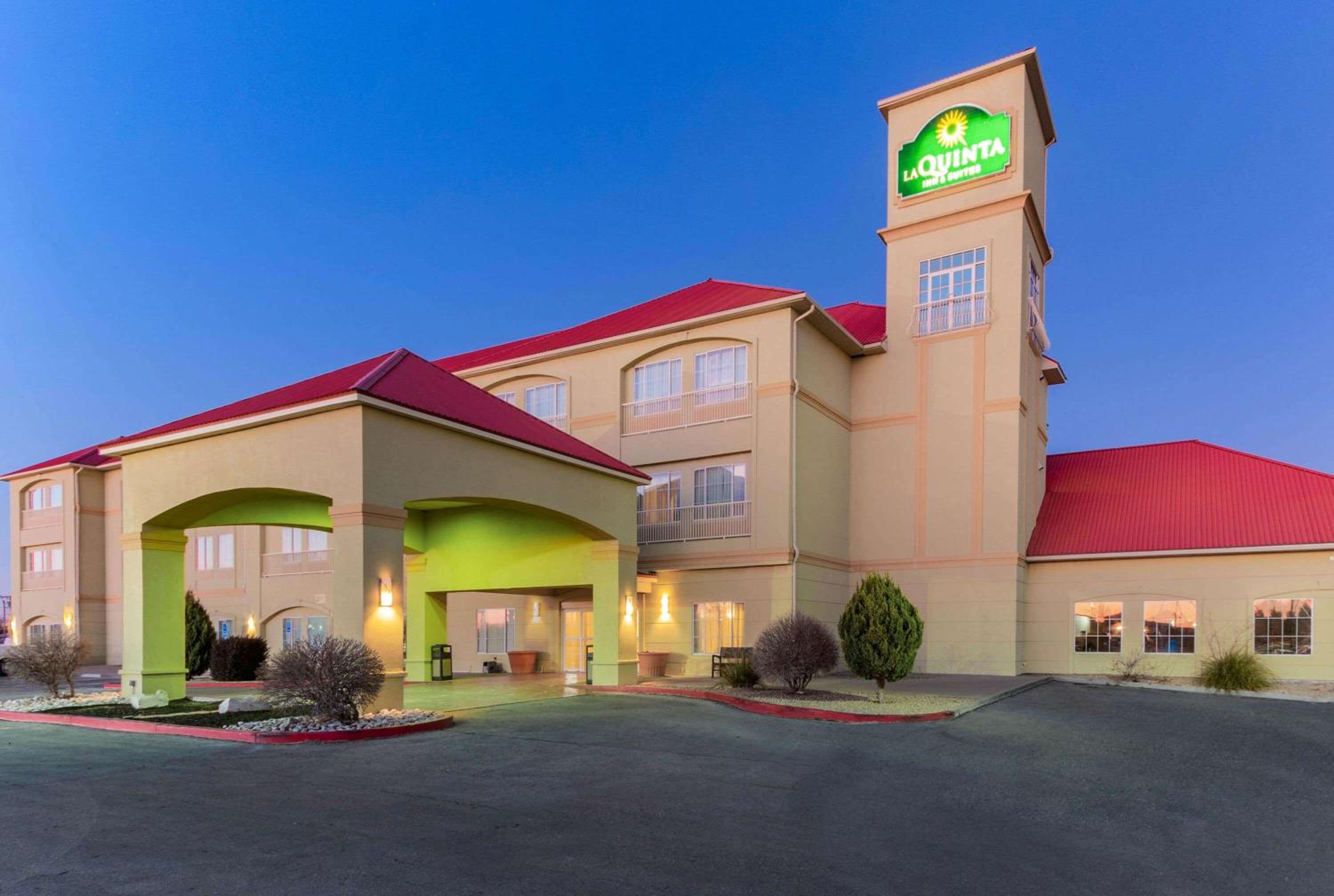 Hobbs Vacations - La Quinta by Wyndham Hobbs - Property Image 4