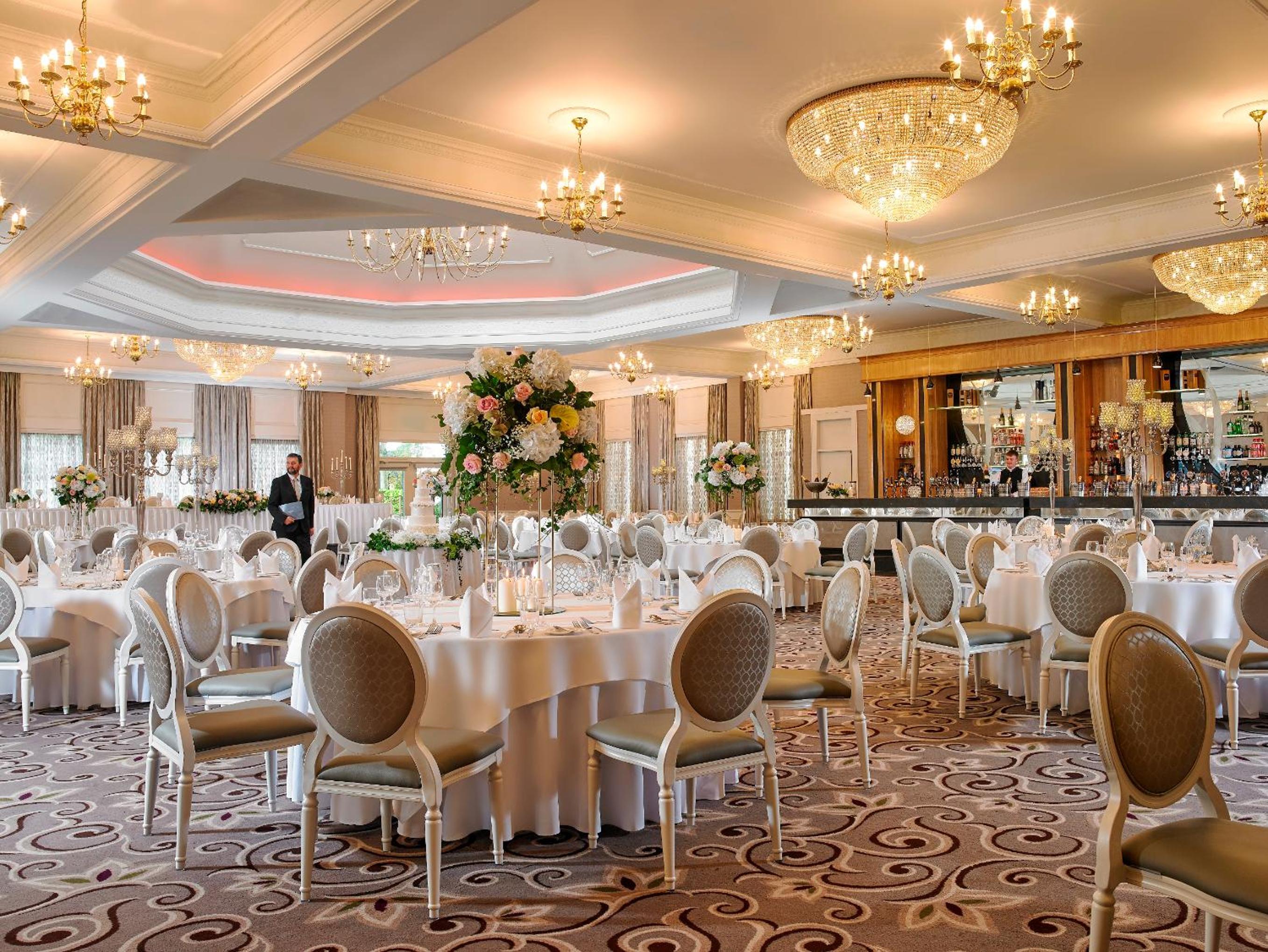 Castlecourt Hotel, Spa & Leisure