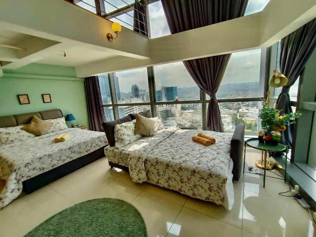 Chrisenbel Suites - Pinnacle PJ