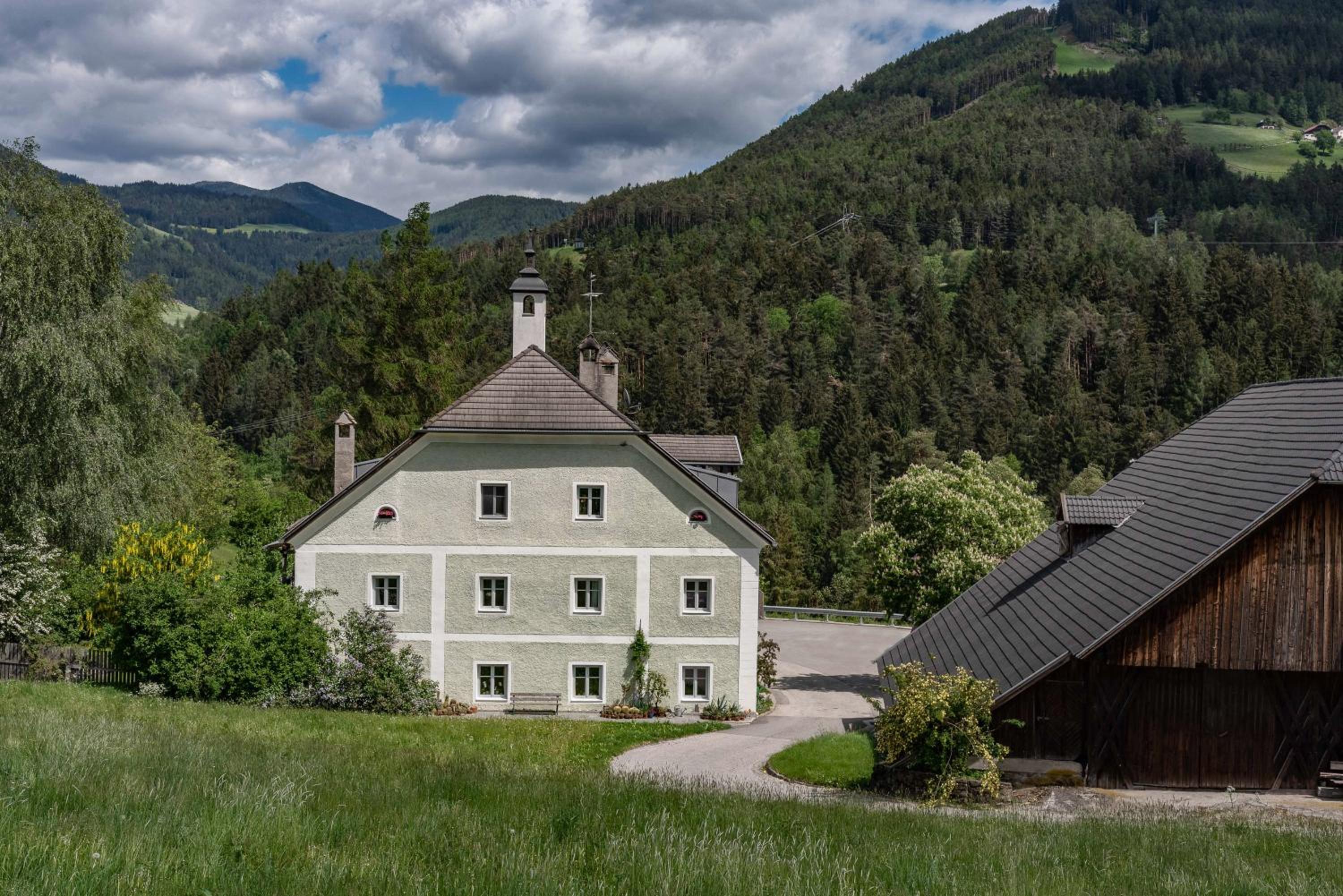 Puenlandhof view 3