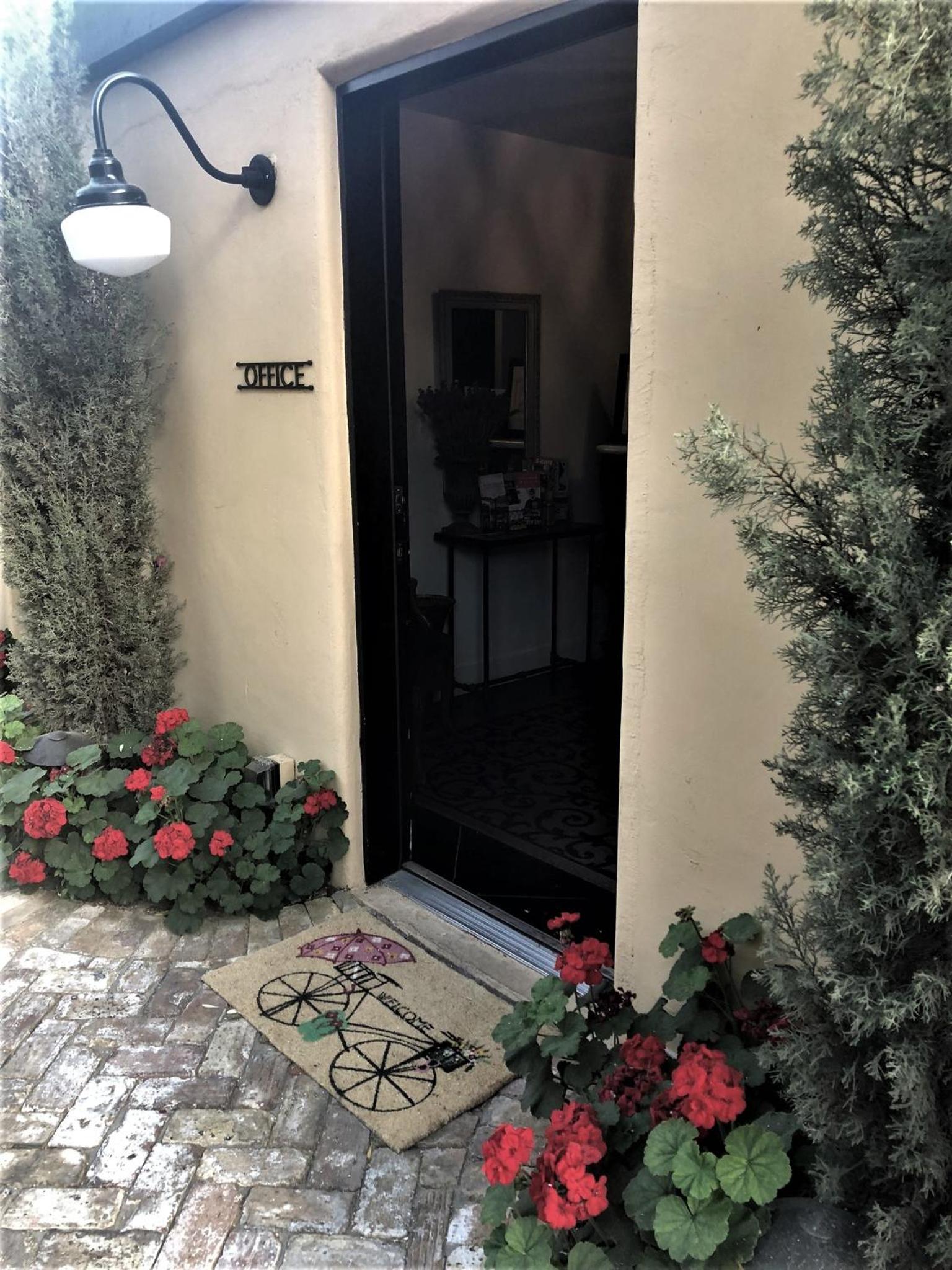 Bespoke Inn Scottsdale