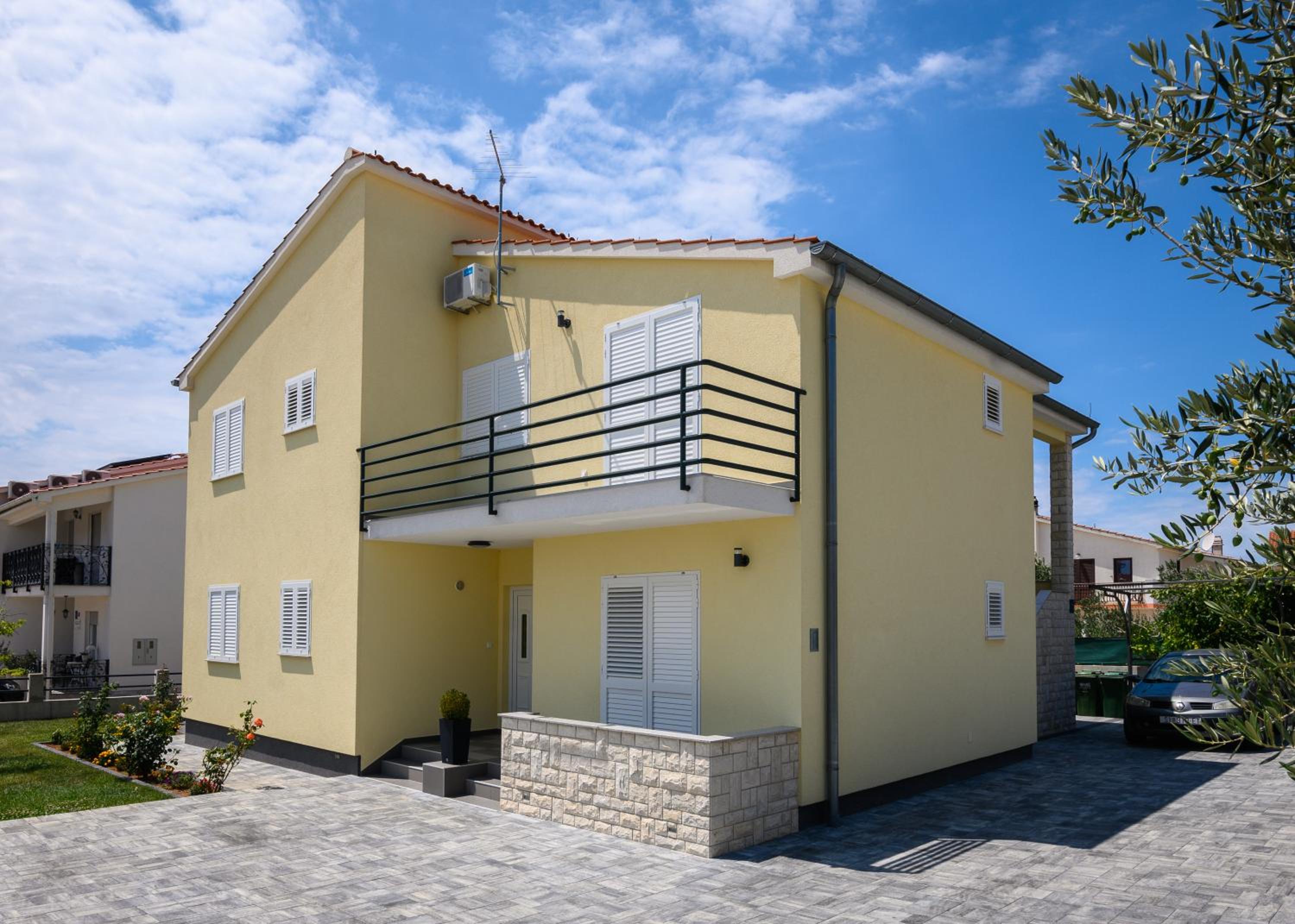 Apartments Blatančić