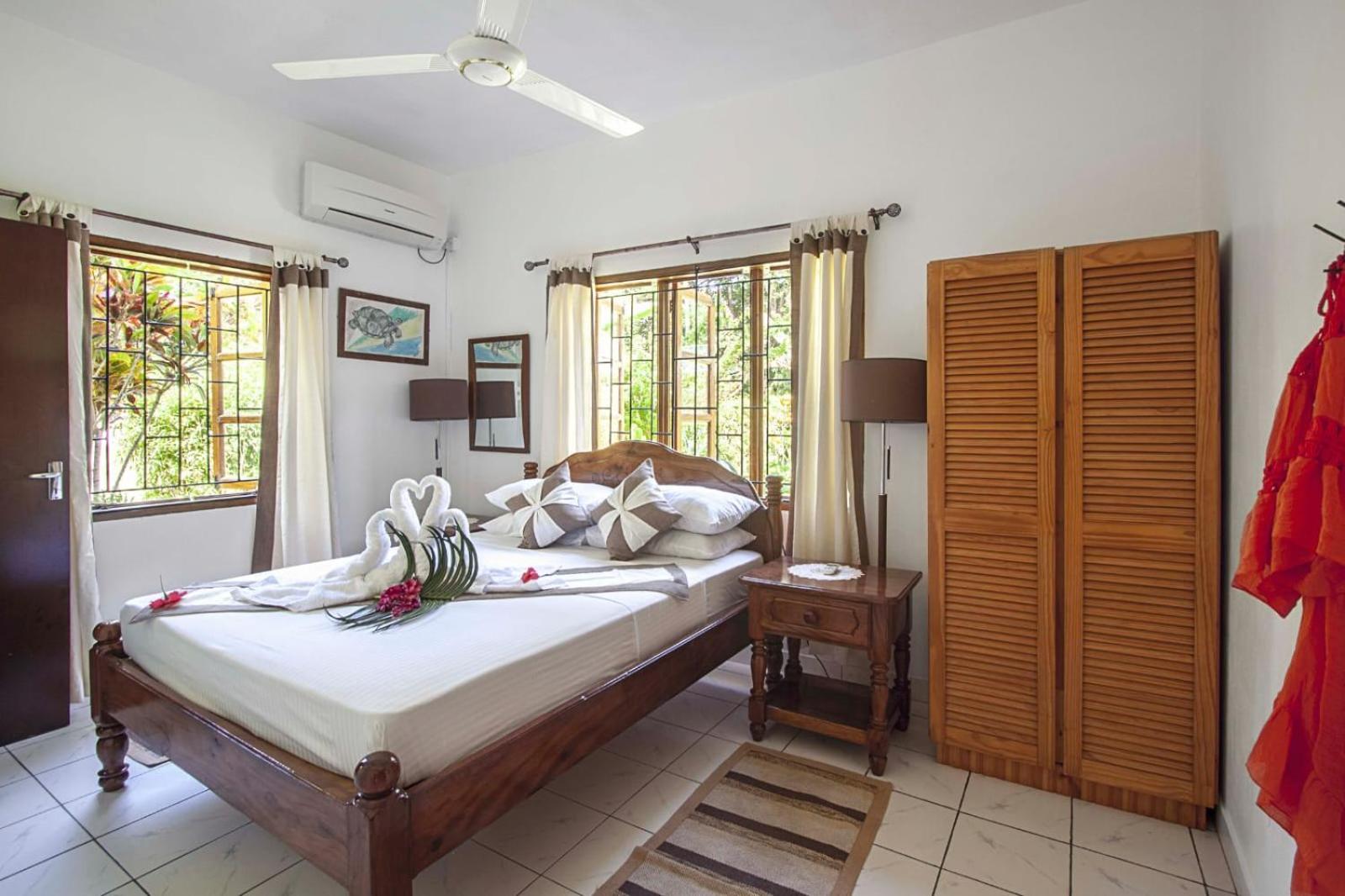 Tannette Villa photo 5