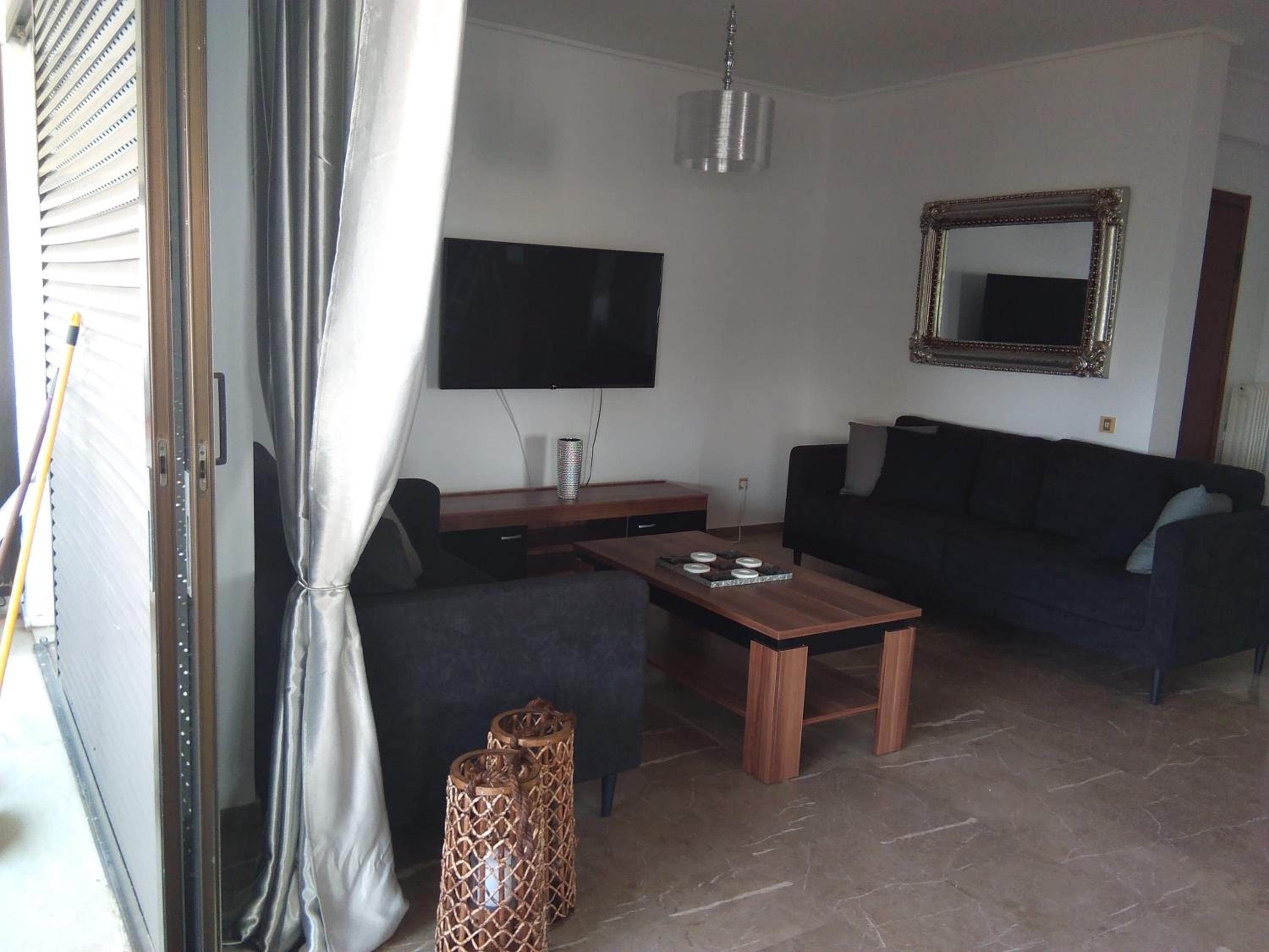 Glyfada Seabreeze Apartment