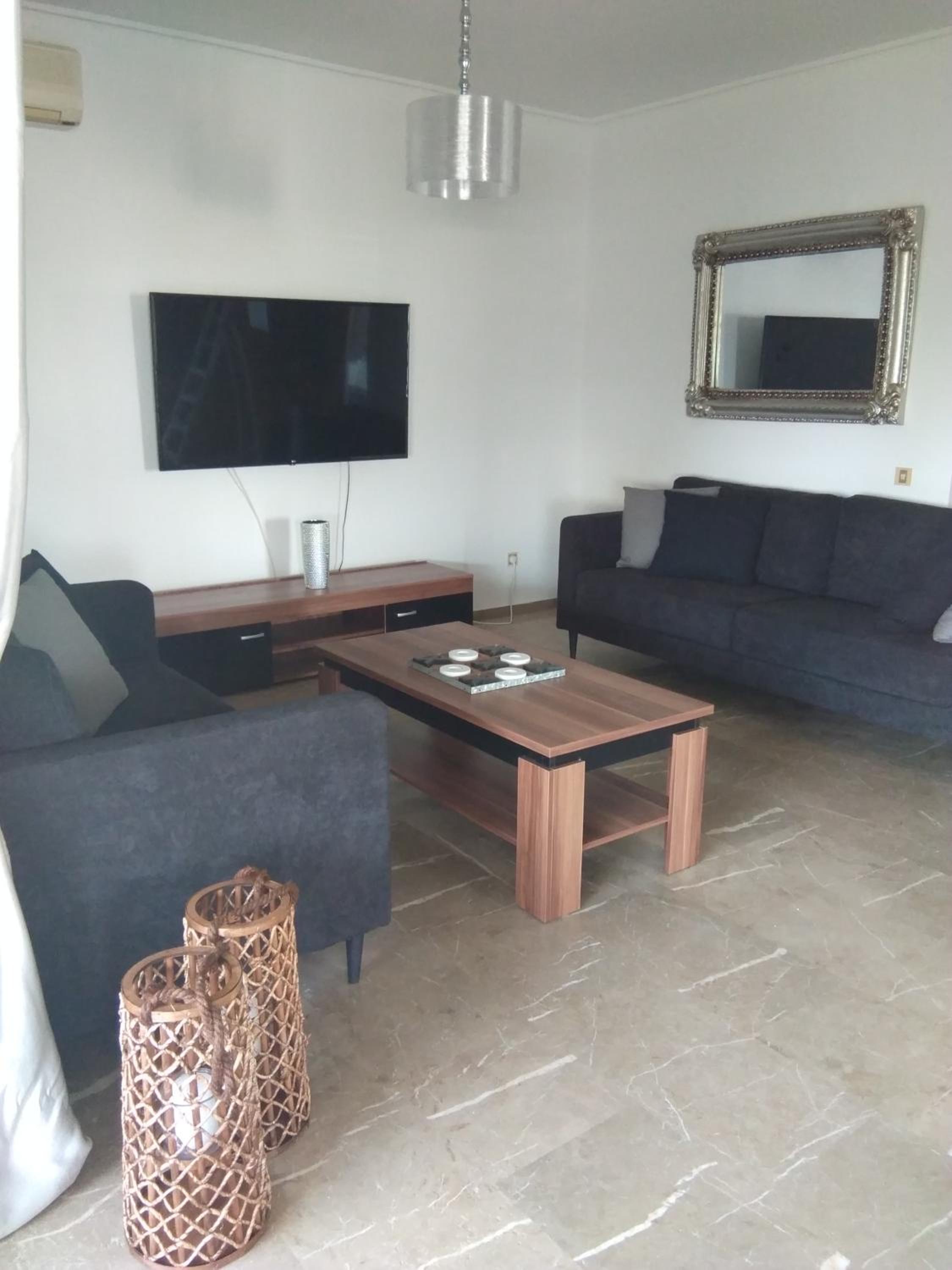 Glyfada Seabreeze Apartment
