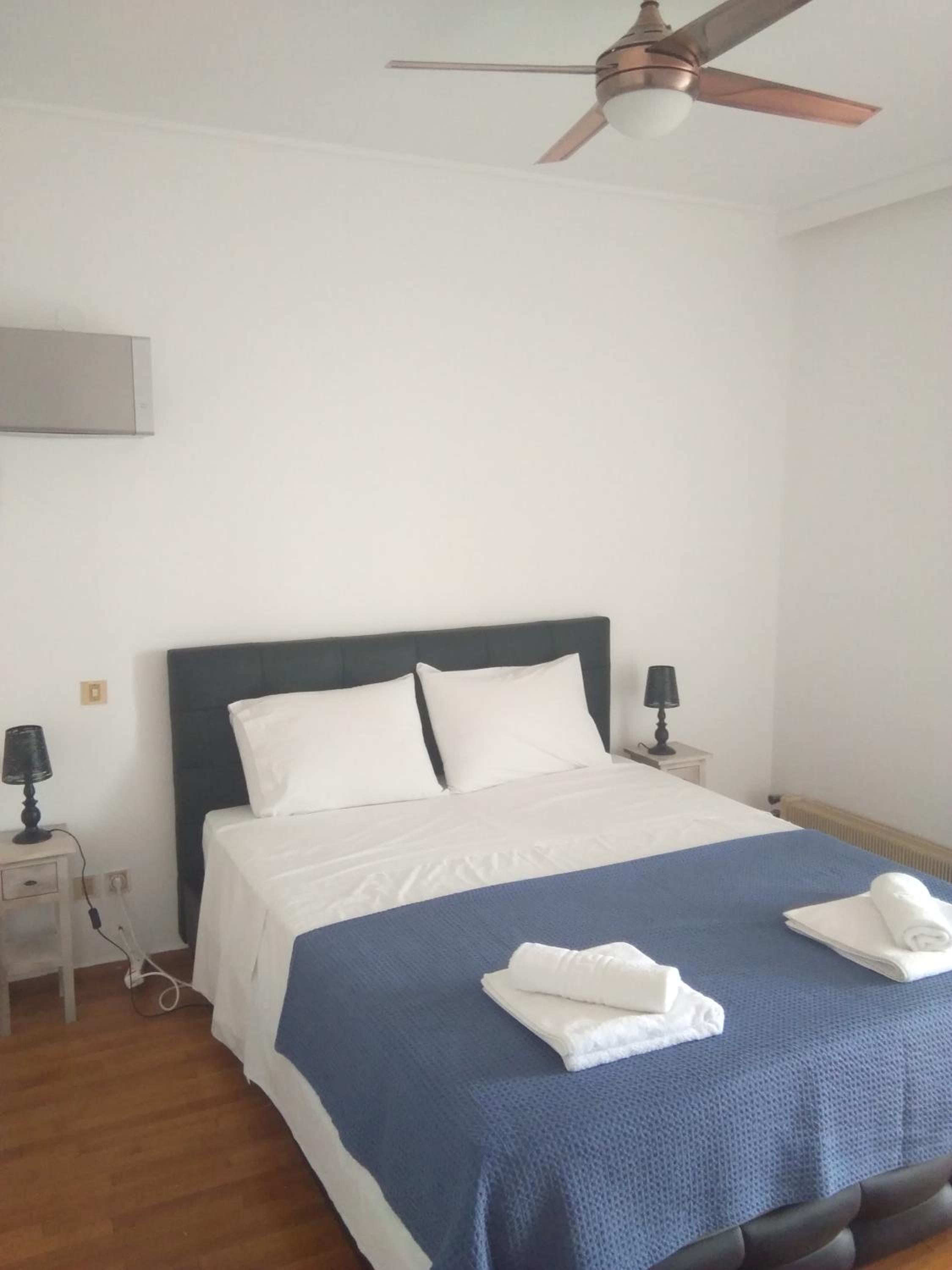 Glyfada Seabreeze Apartment