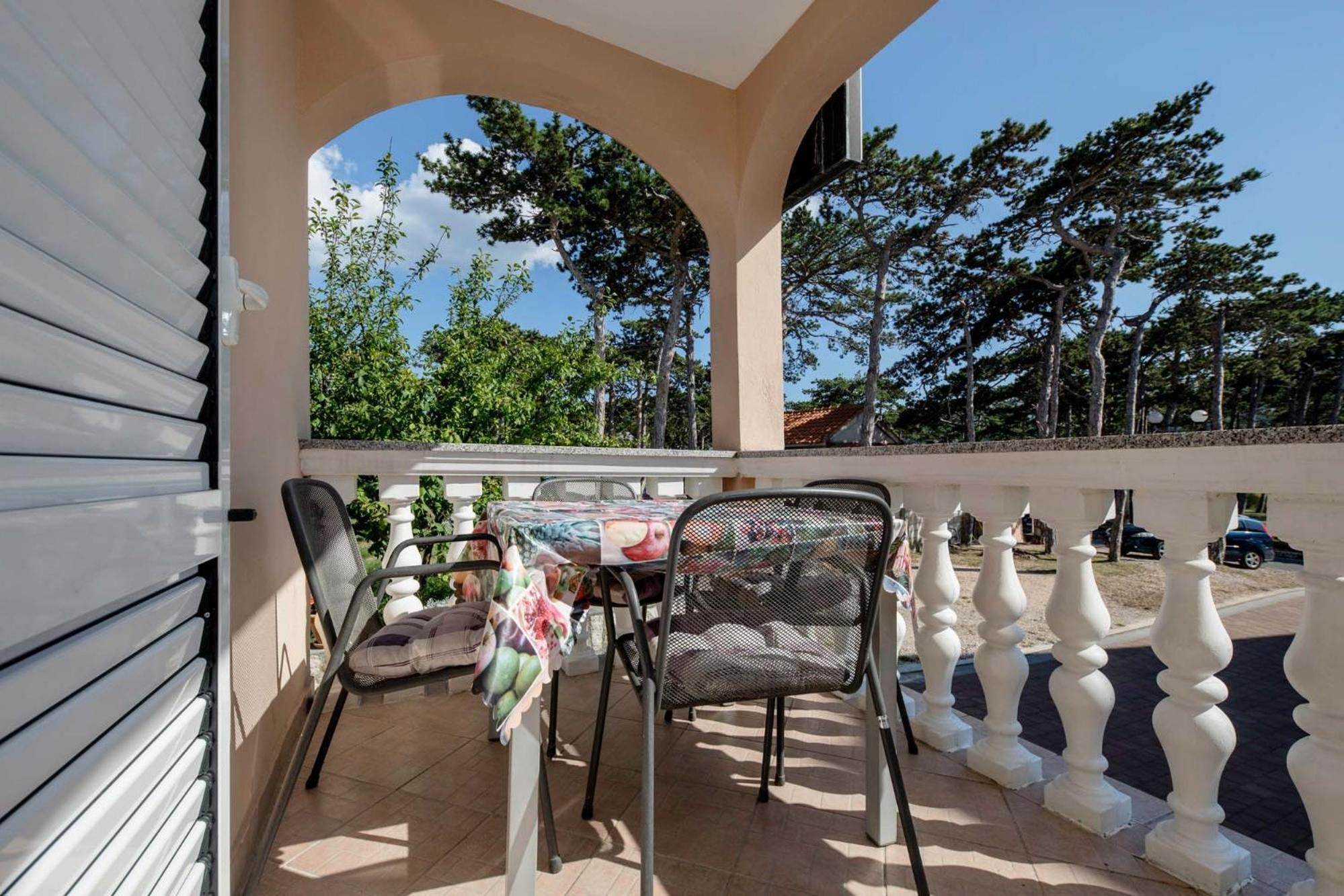 Paradise Apartments