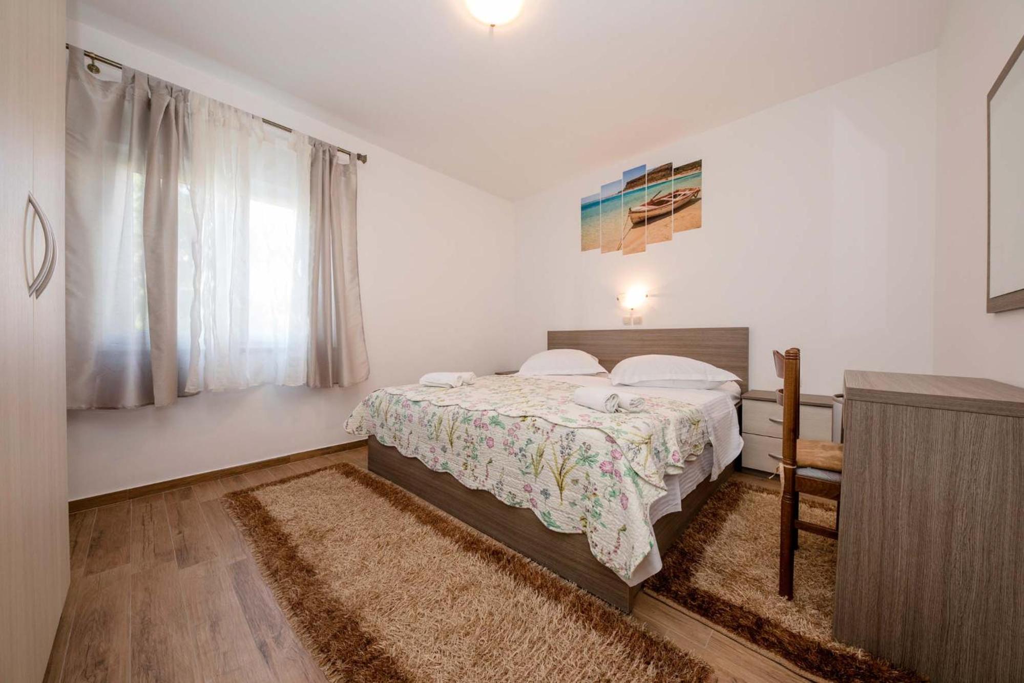Paradise Apartments
