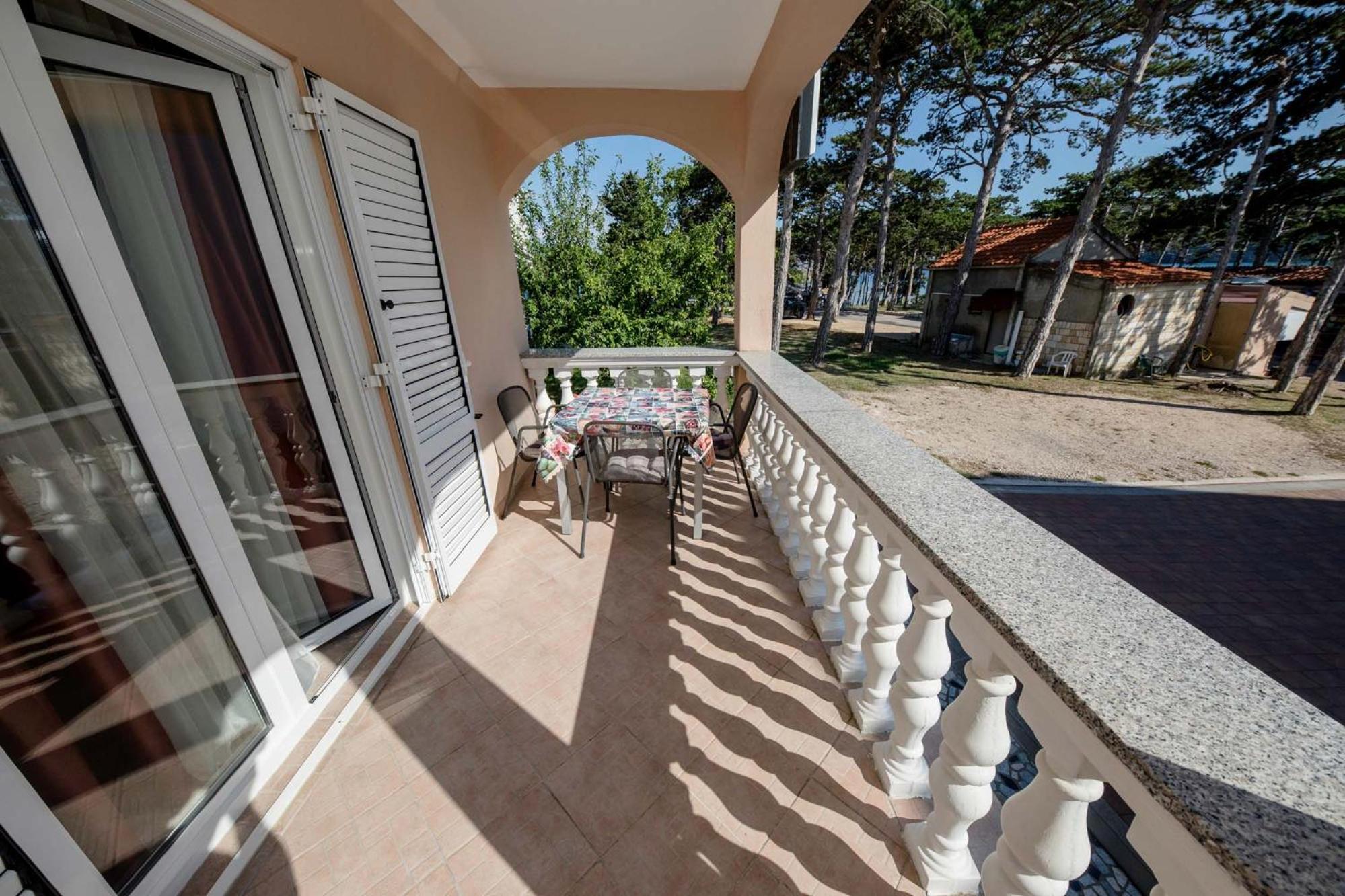 Paradise Apartments