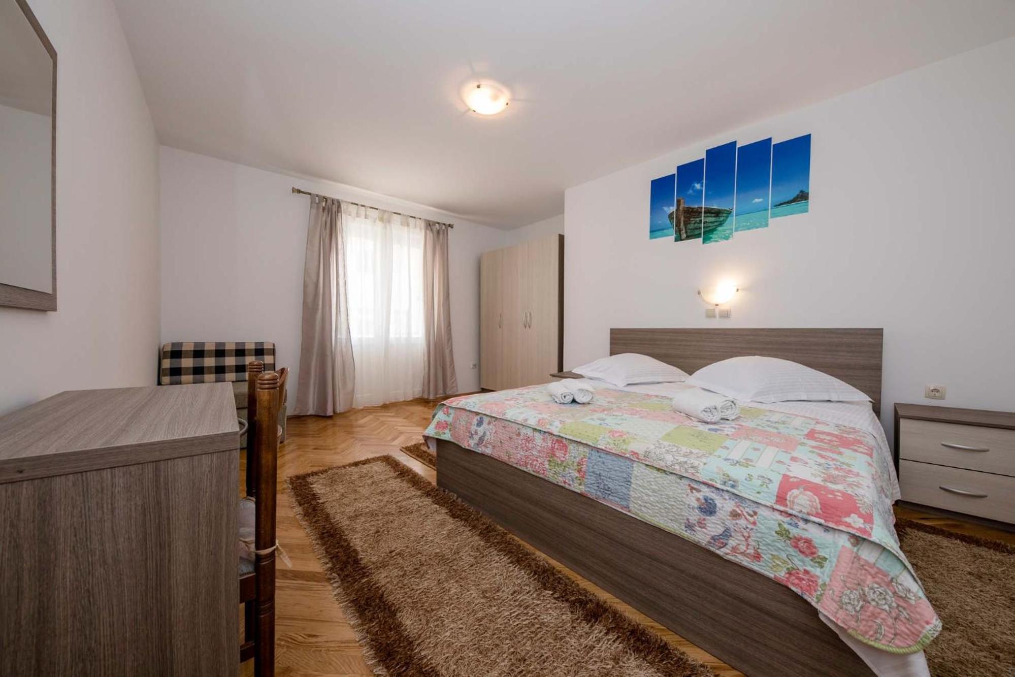 Paradise Apartments