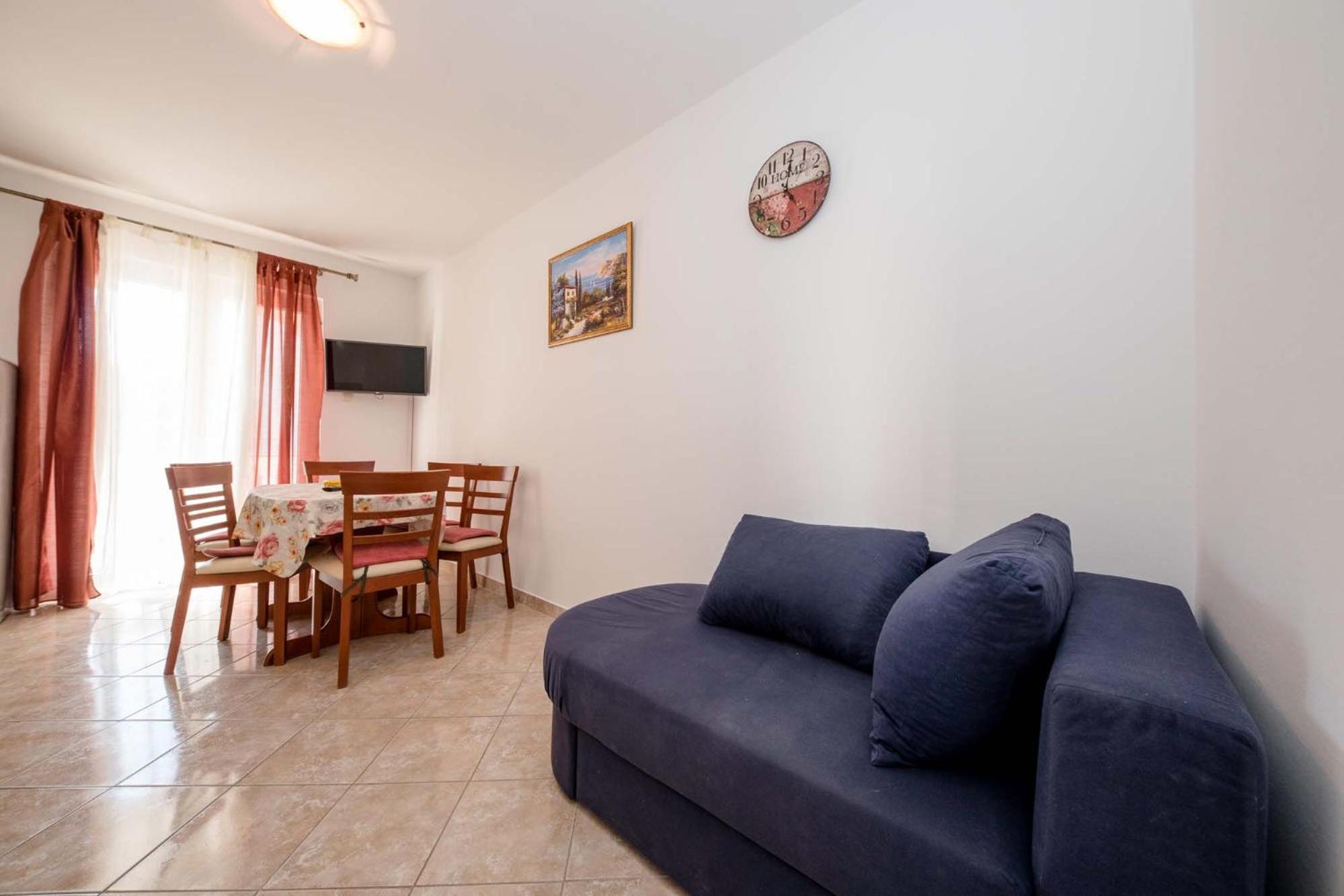 Paradise Apartments