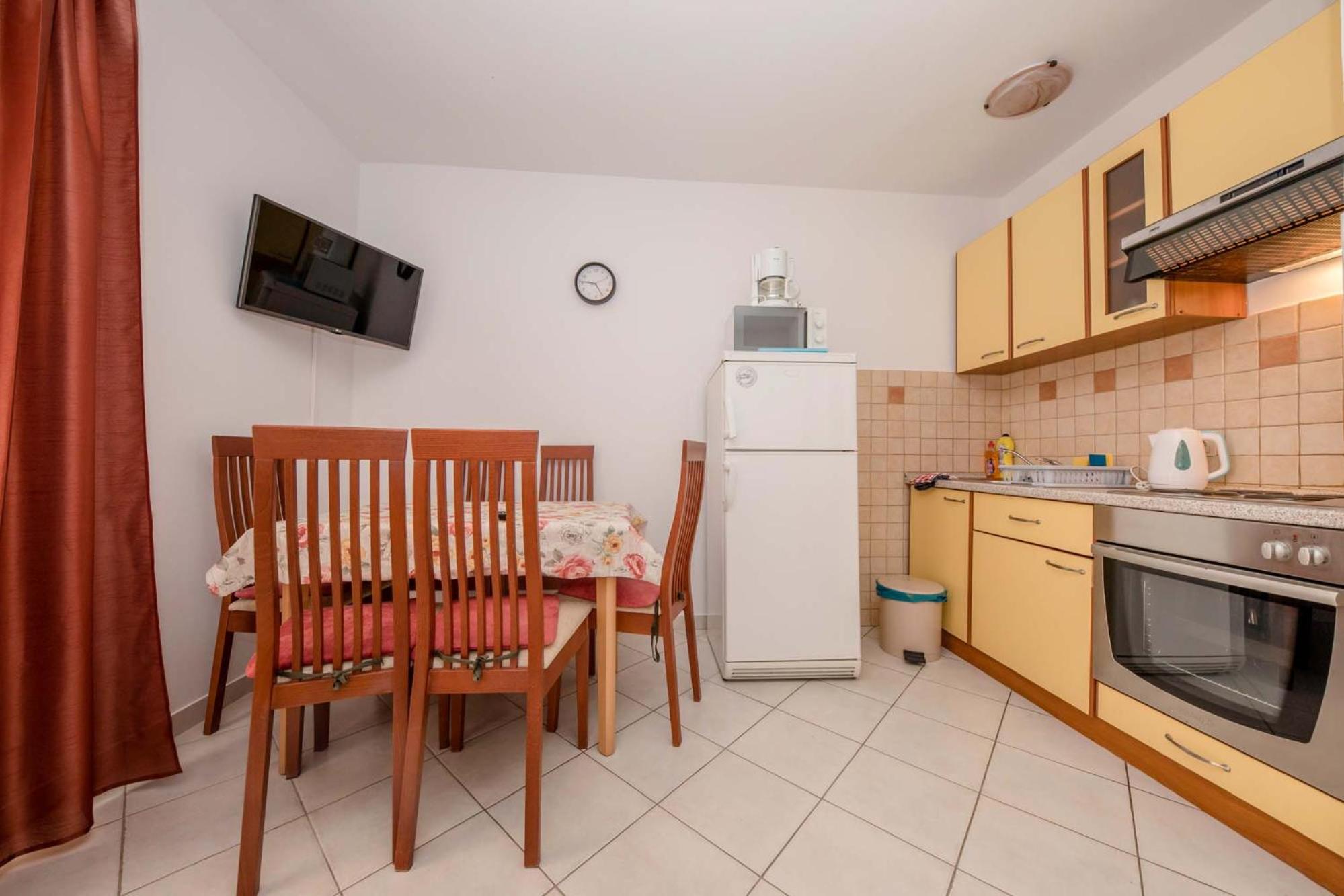 Paradise Apartments