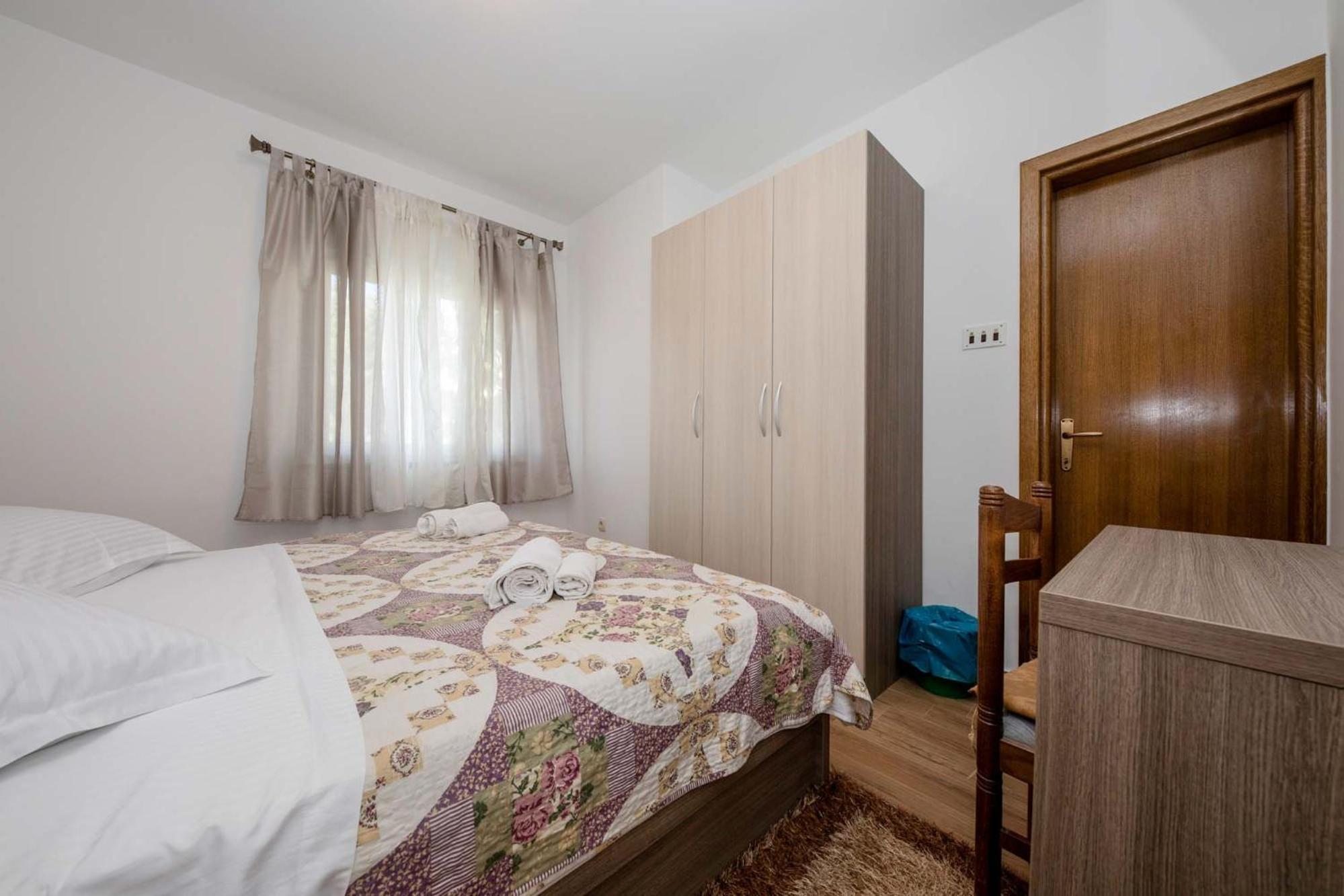 Paradise Apartments
