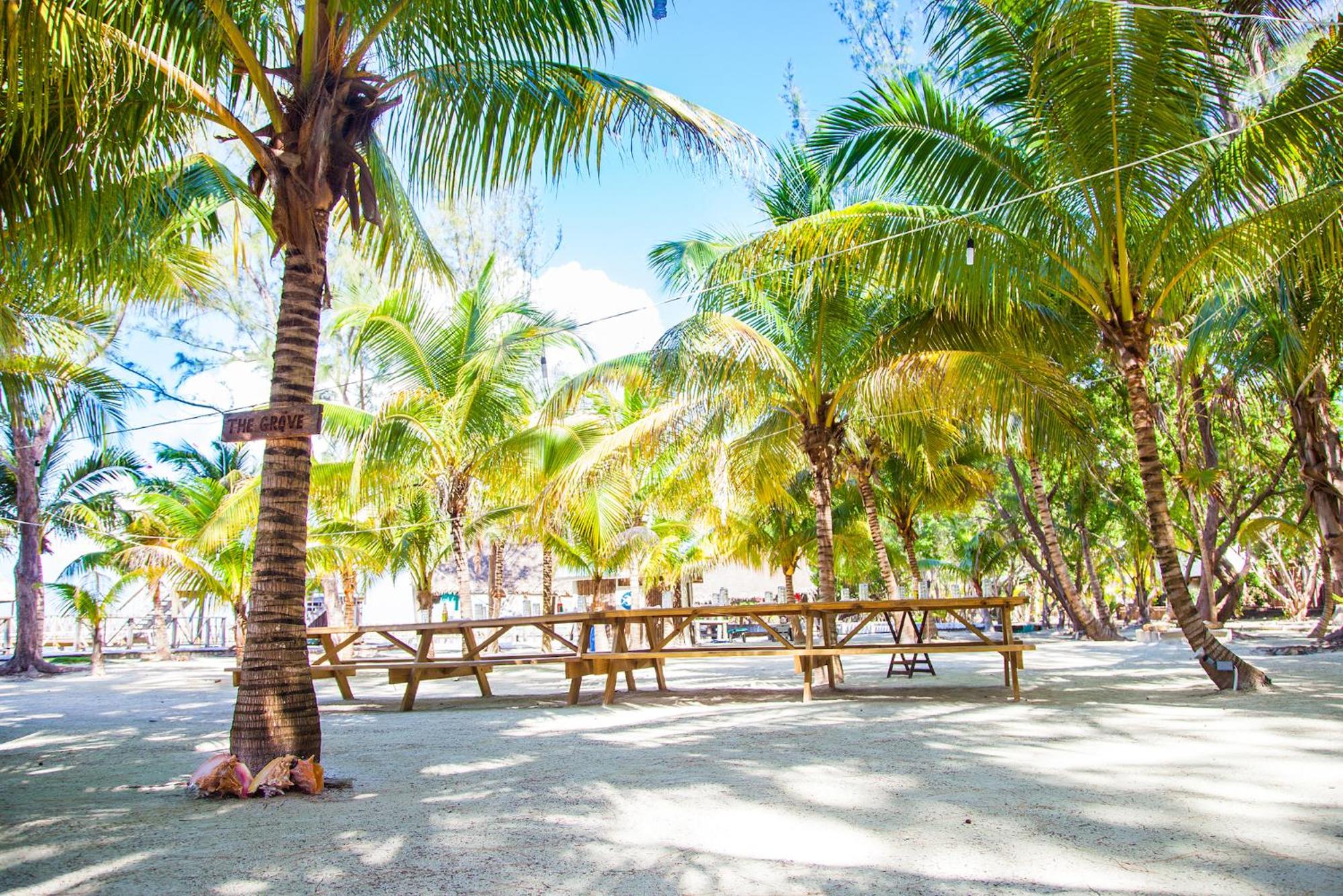 Thatch Caye Resort a Muy'Ono Resort