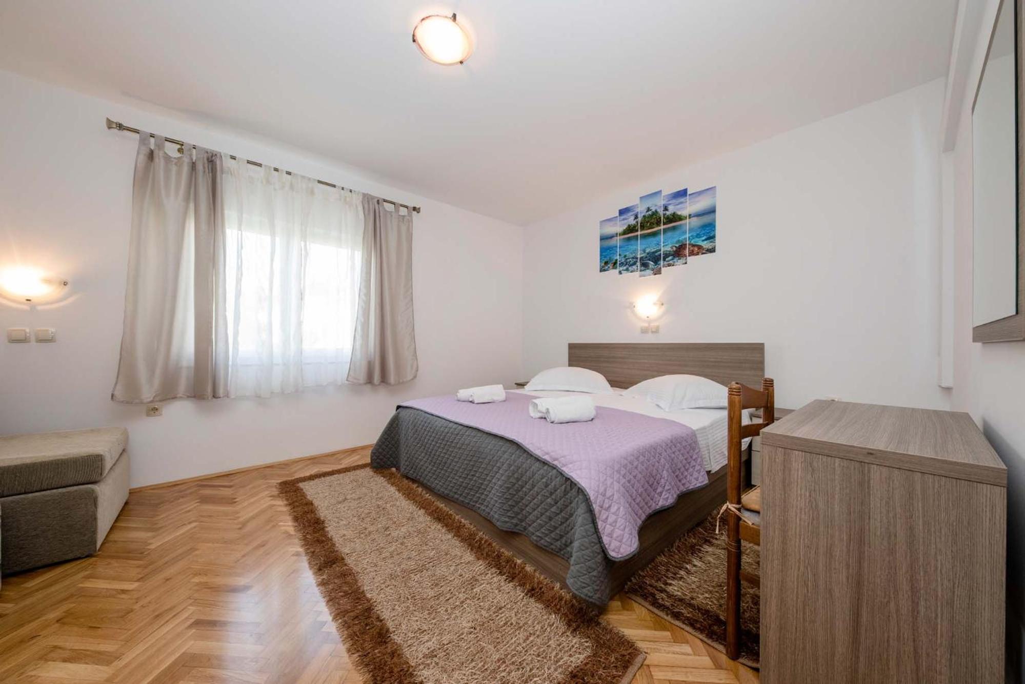 Paradise Apartments