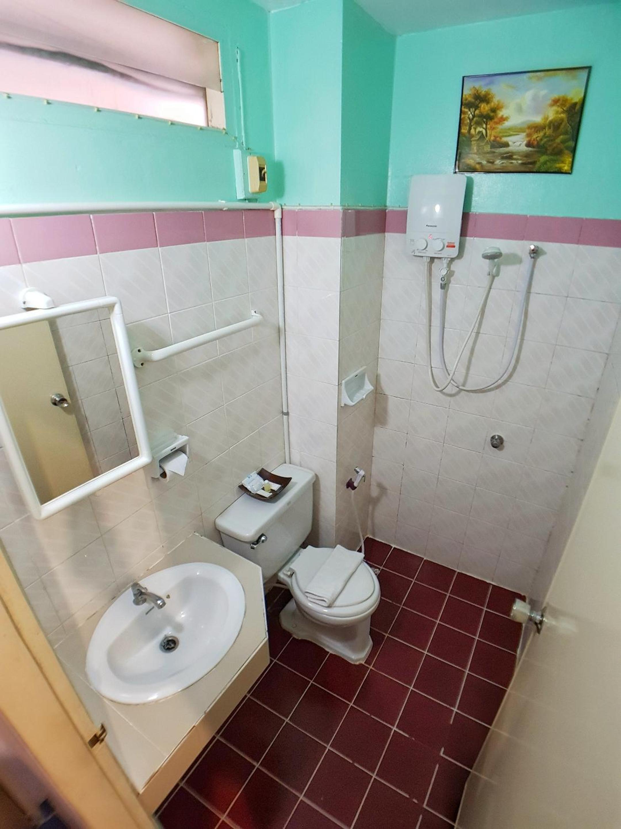 Photo 11