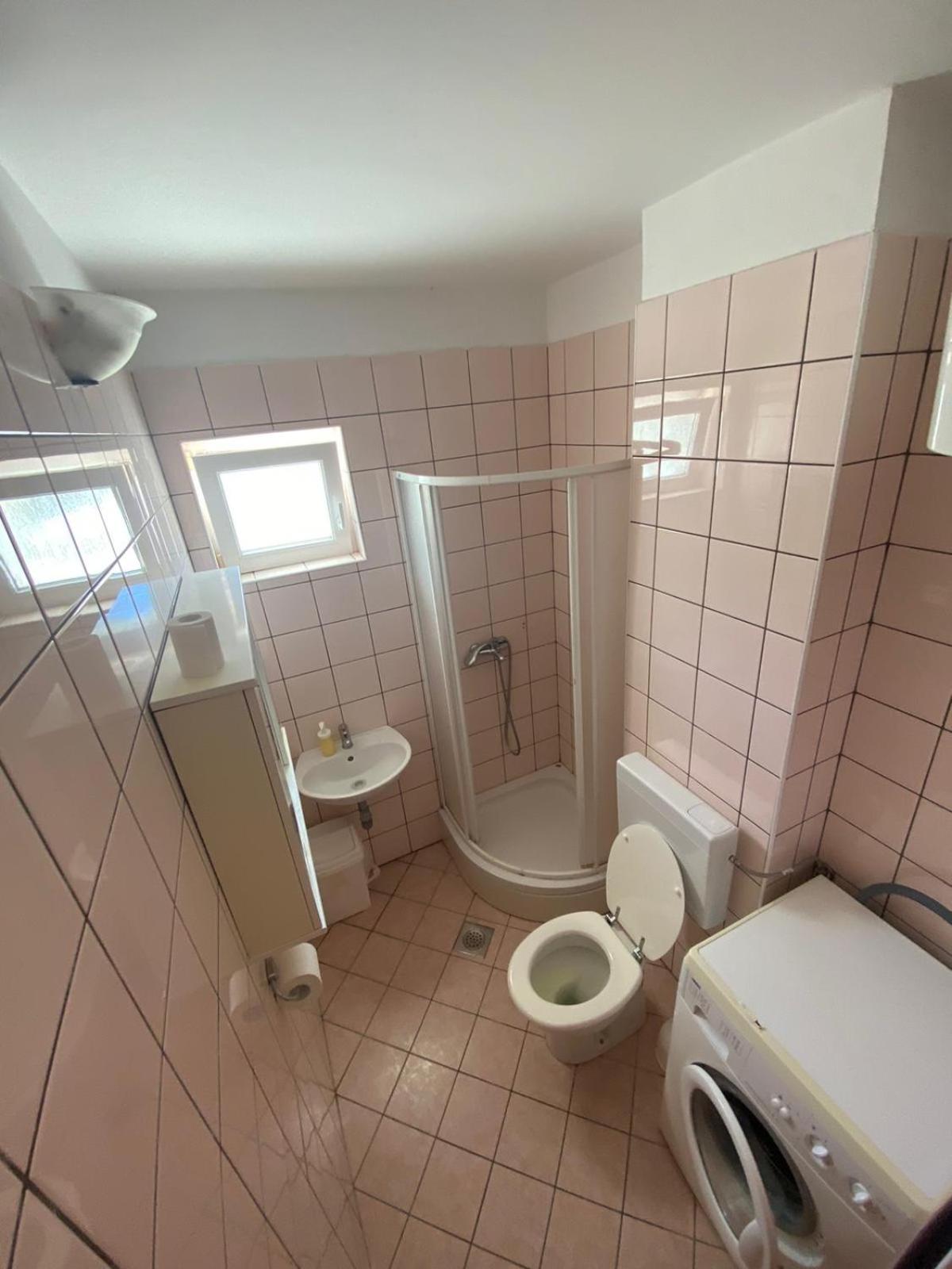 Photo 45