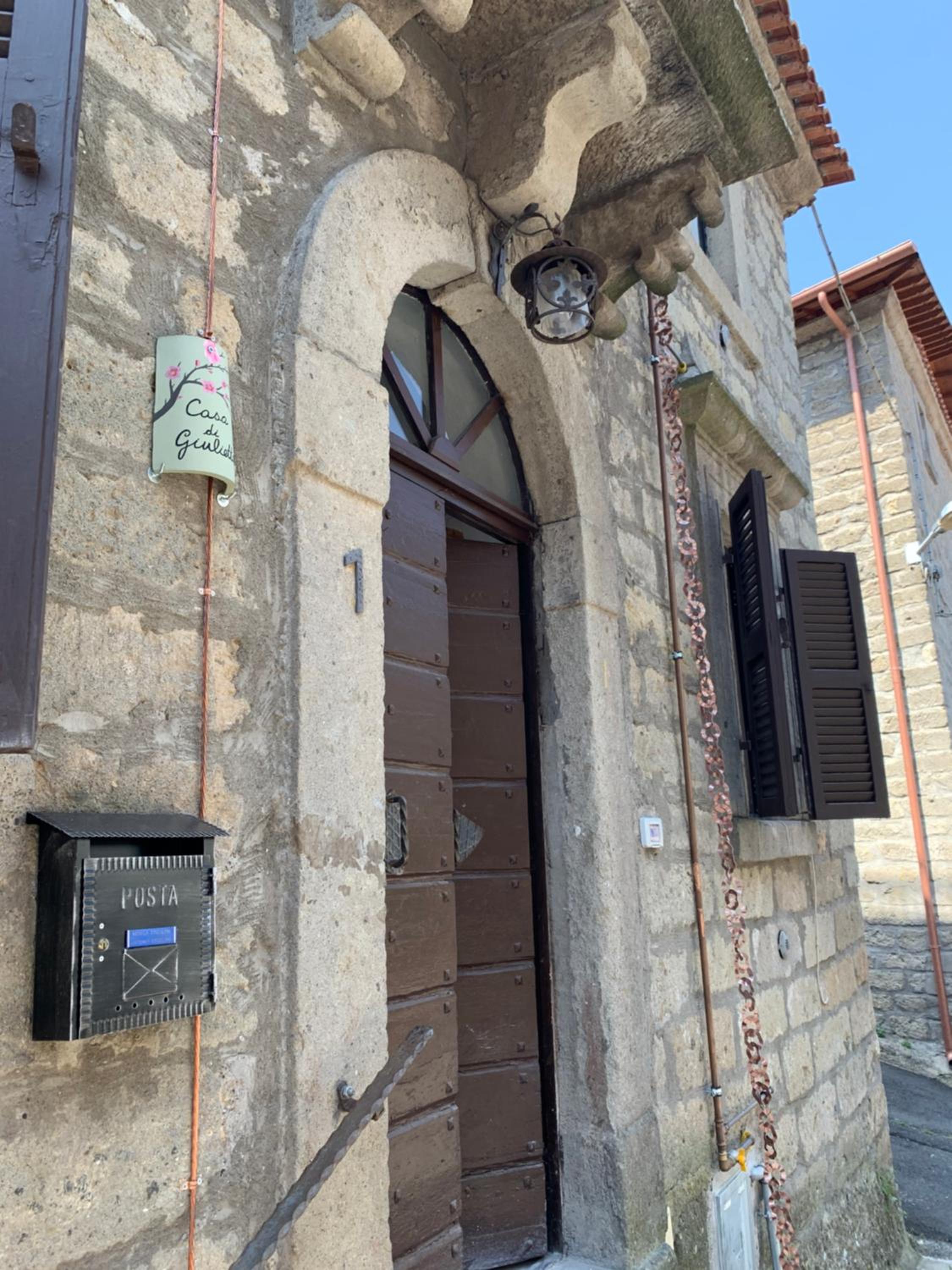 Casa di Giulietta view 3