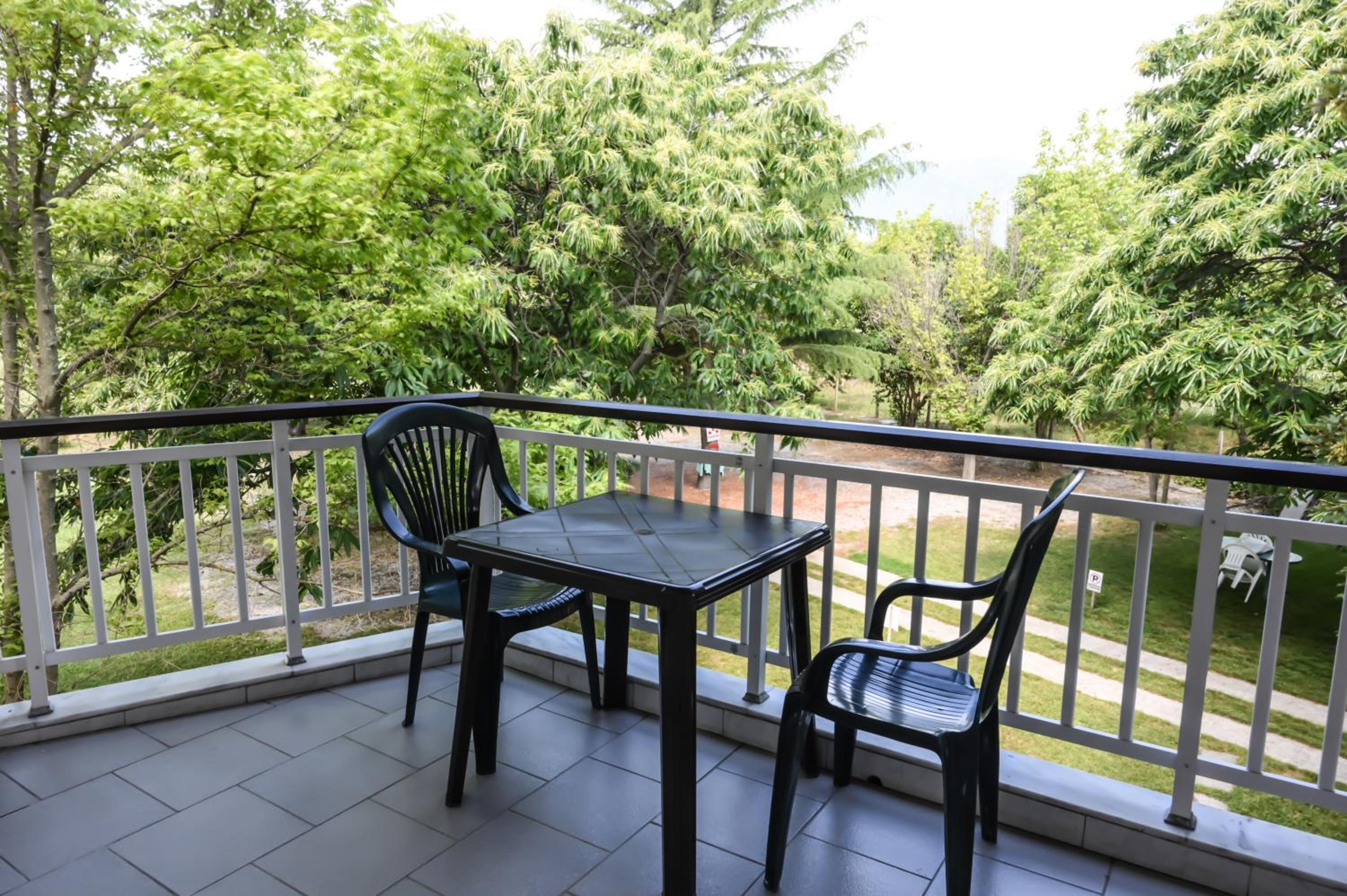 Priona Rooms