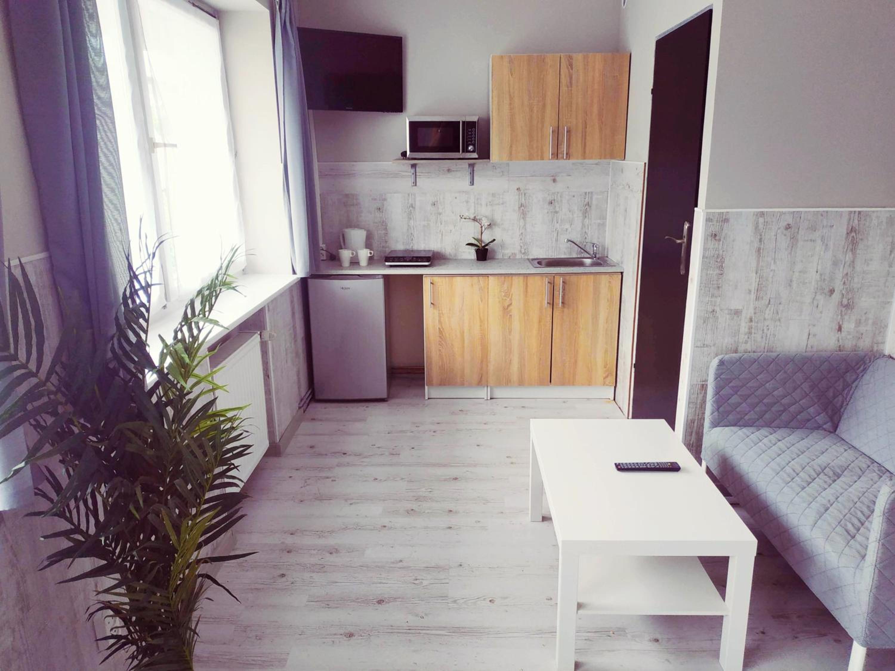 Kawalerki z Kuchnią - self check in - Studios with Kitchen view 2