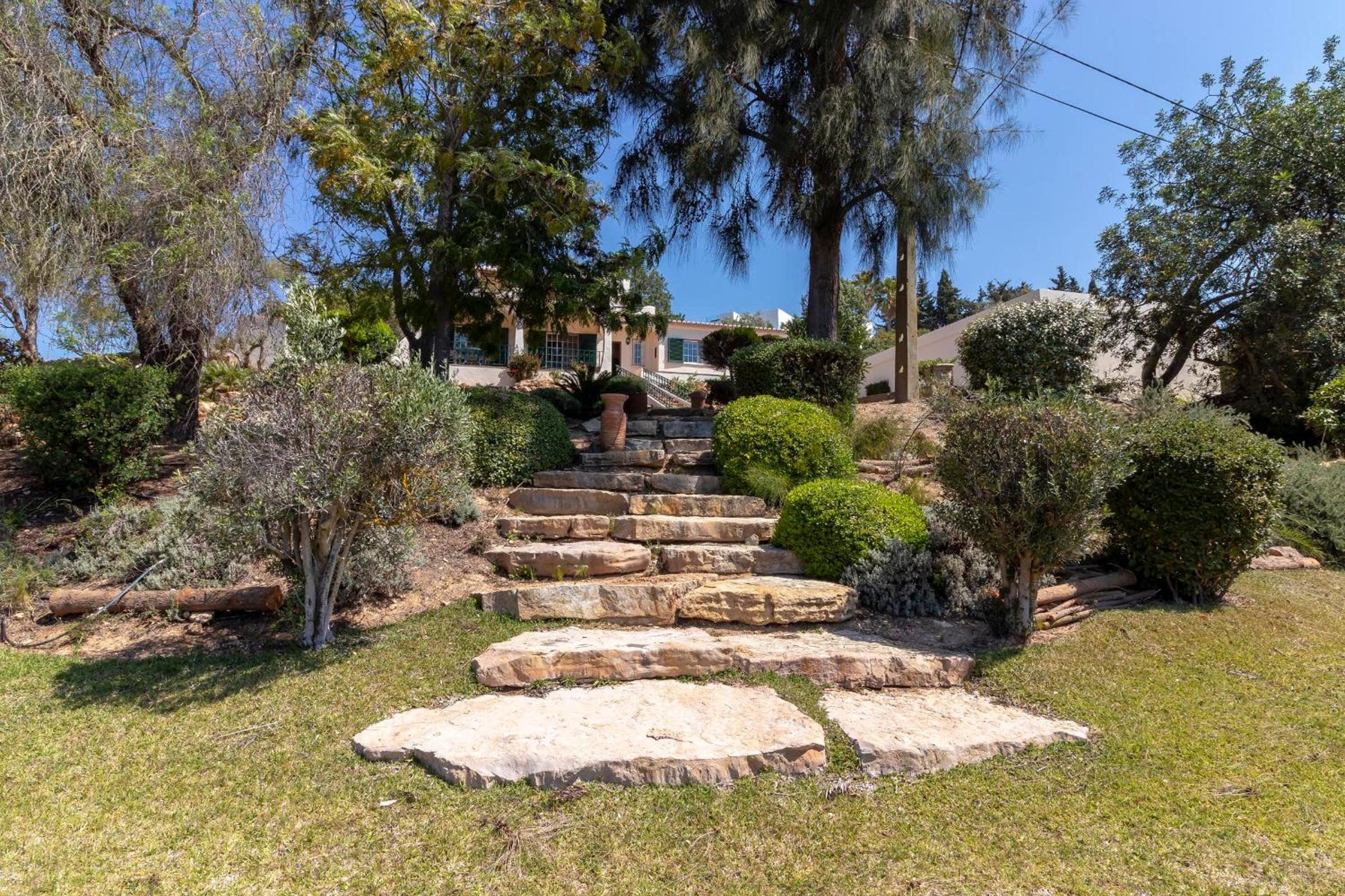 Casa Ouricos Large Pool BBQ Walk to beach view 3