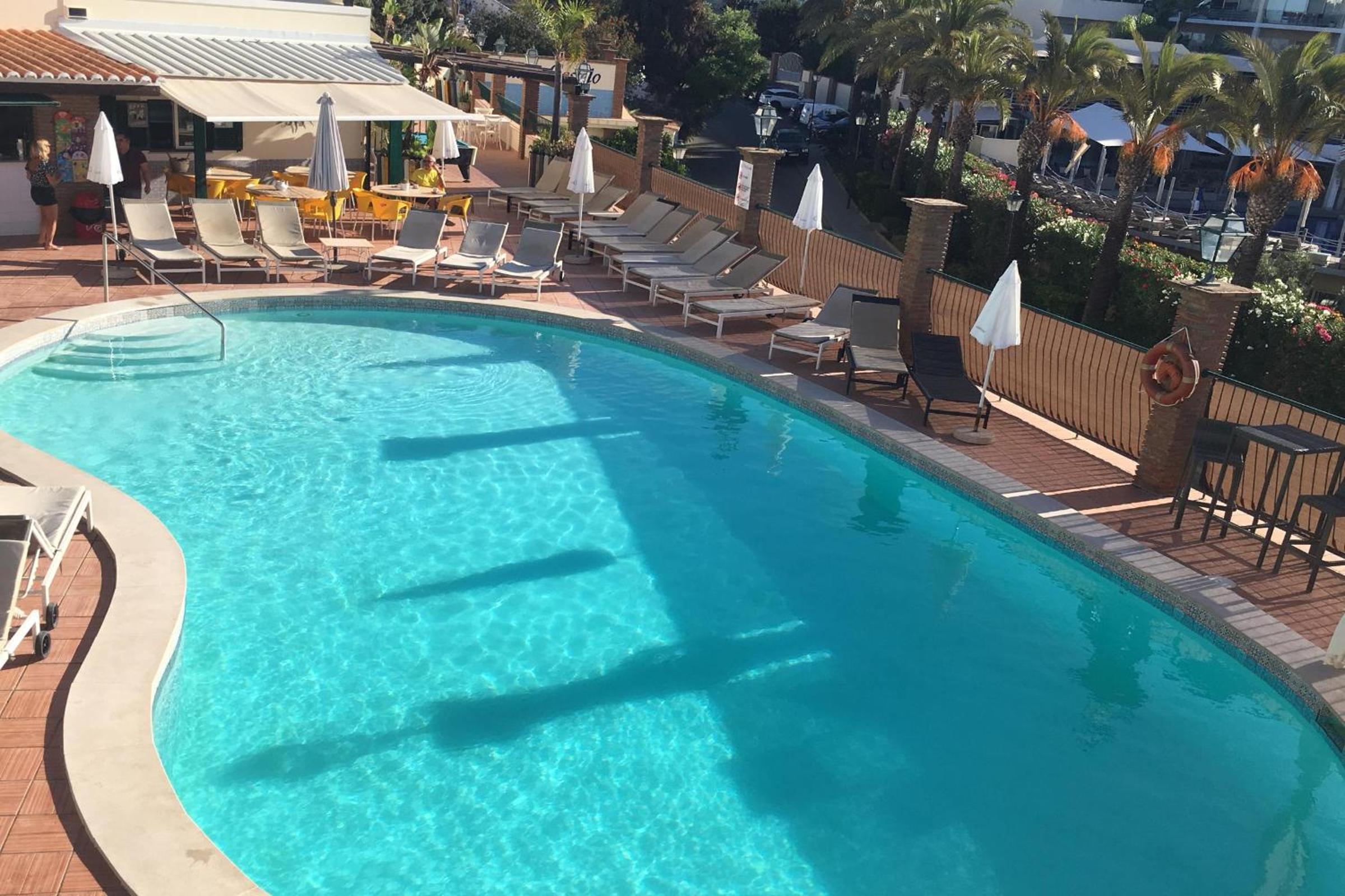Front line townhouse Face la mer in Ferragudo luxury sea views view 4